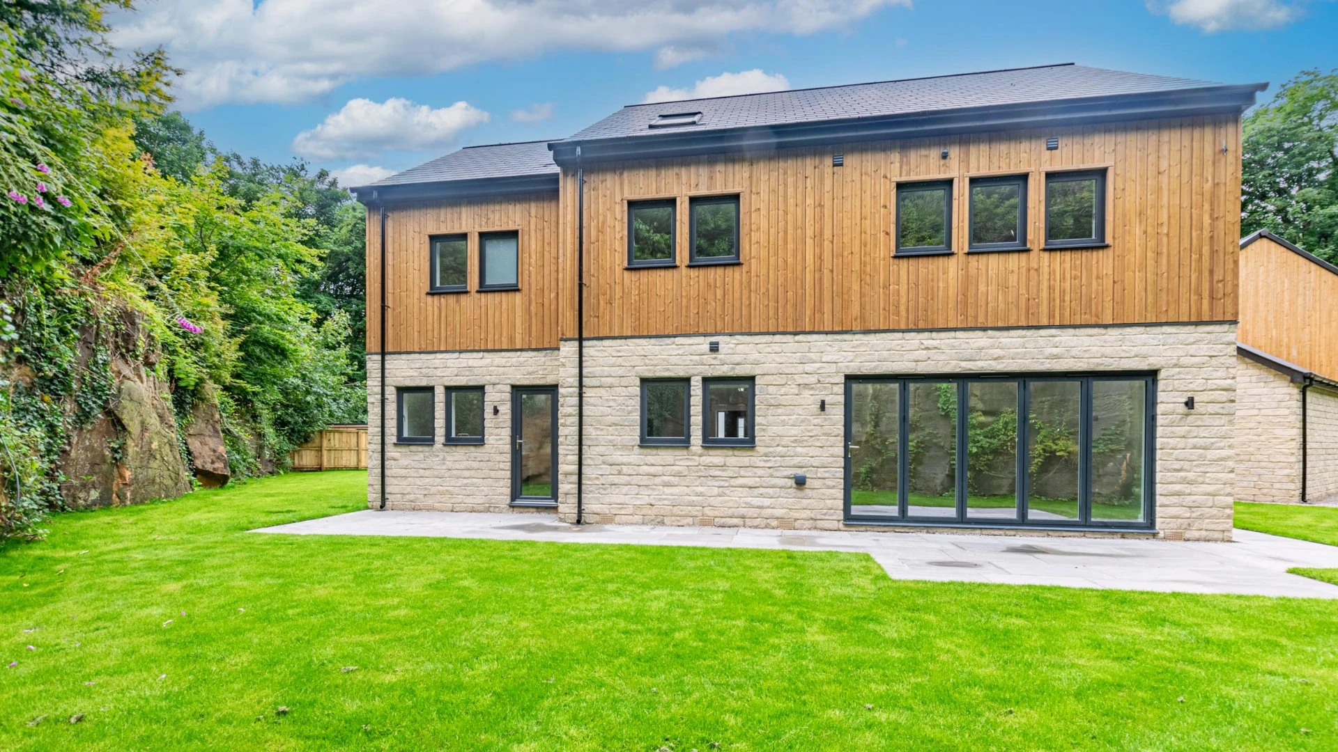 UK house prices hit record highs