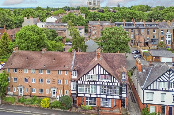 Queen Annes Road, York, YO30