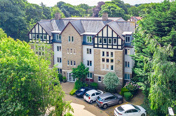 Rosewood Court, Park Avenue, Roundhay, Leeds, LS8
