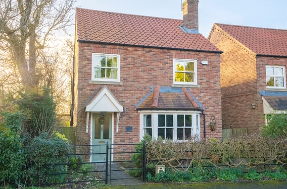 Main Street, Kelfield, York, YO19