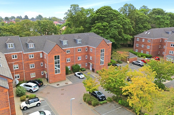 Brackenhurst Drive, Moortown, Leeds, LS17