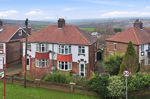Leeds And Bradford Road, Leeds, LS13