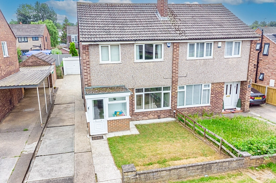 Primley Park View, Alwoodley, Leeds, LS17