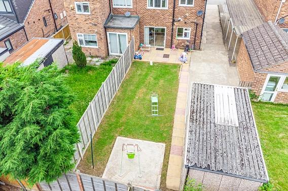Primley Park View, Alwoodley, Leeds, LS17