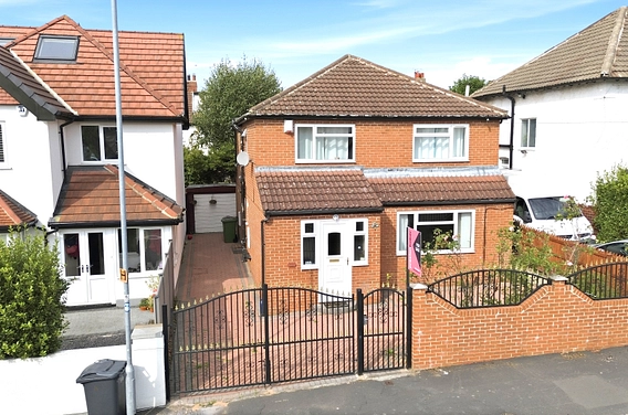 Ayresome Avenue, Lidgett Park, Leeds, LS8