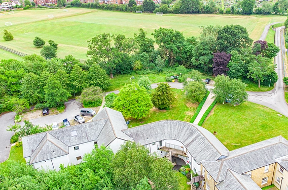 Lidgett Lane, Gledhow, Leeds, LS8