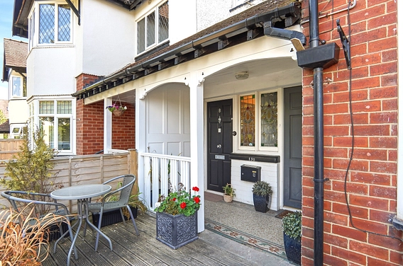 Street Lane, Roundhay, Leeds, LS8