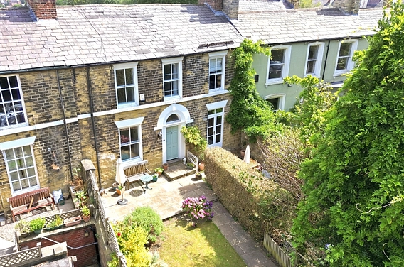 Harrogate Road, Moortown, Leeds, LS7