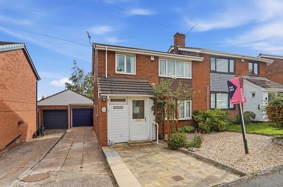 Ullswater Road, Mexborough, S64