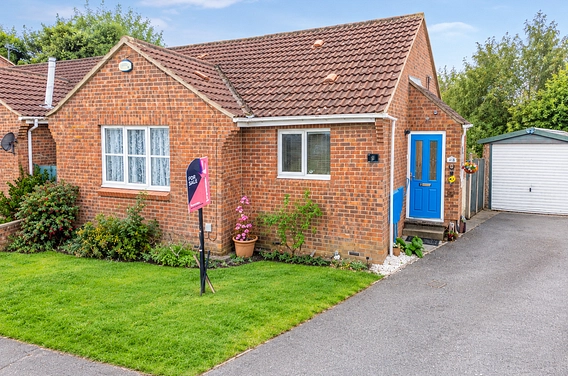 Bainbridge Drive, Selby, YO8