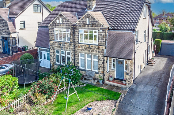 Bentcliffe Drive, Moor Allerton, Leeds, LS17
