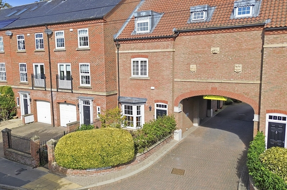 Grosvenor Park, York, YO30