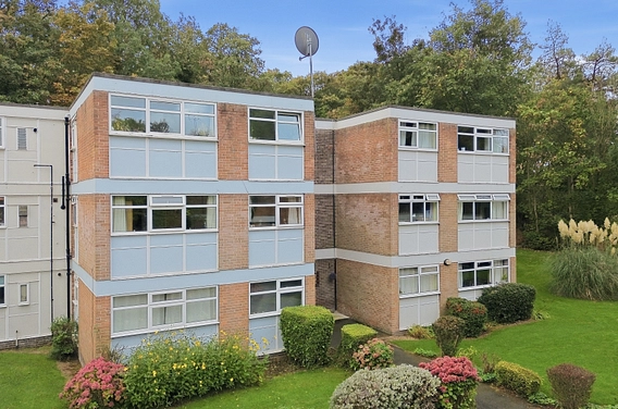 Newton Court, Roundhay, Leeds, LS8