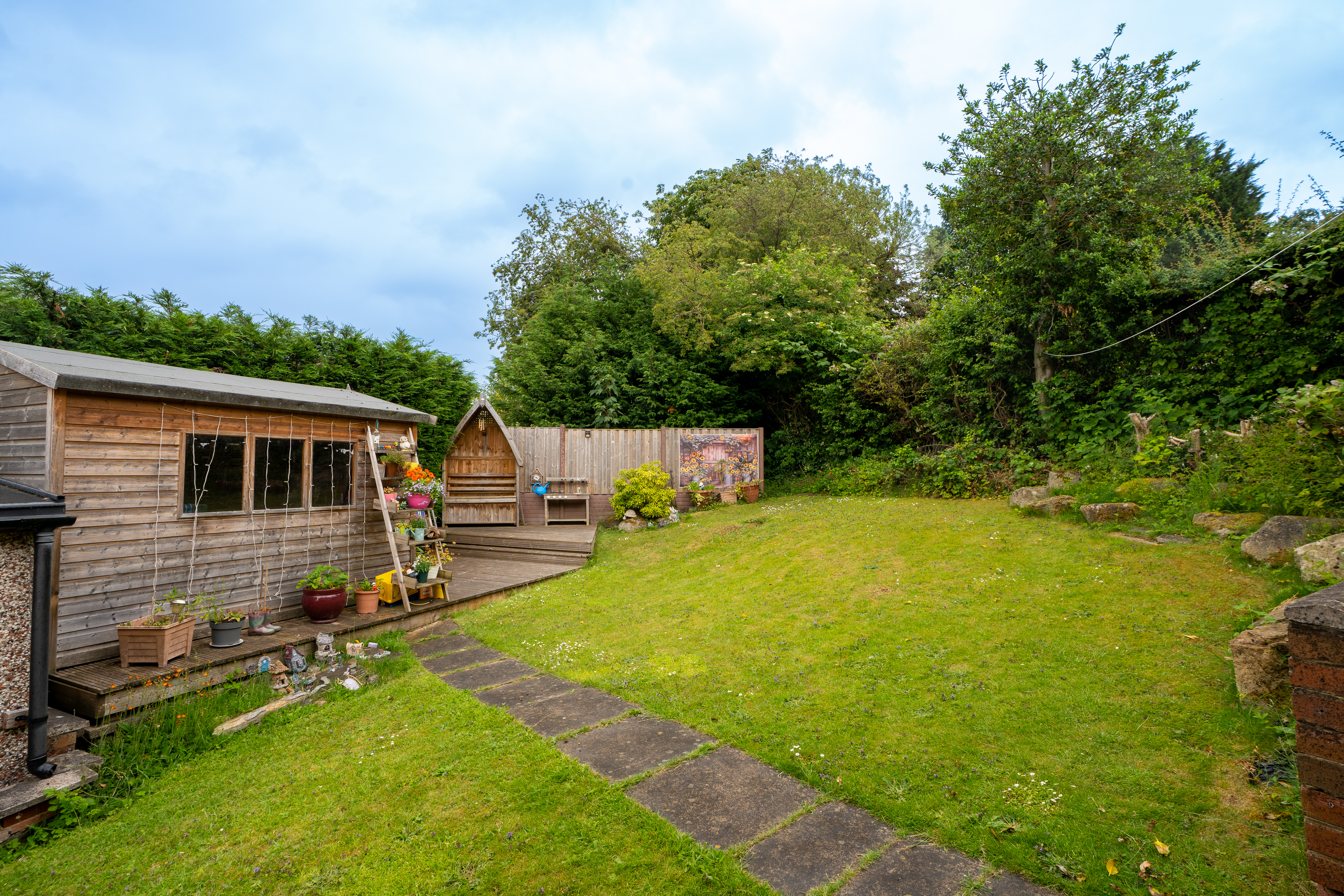 Hollyshaw Lane, Leeds, LS15 - Photo 3