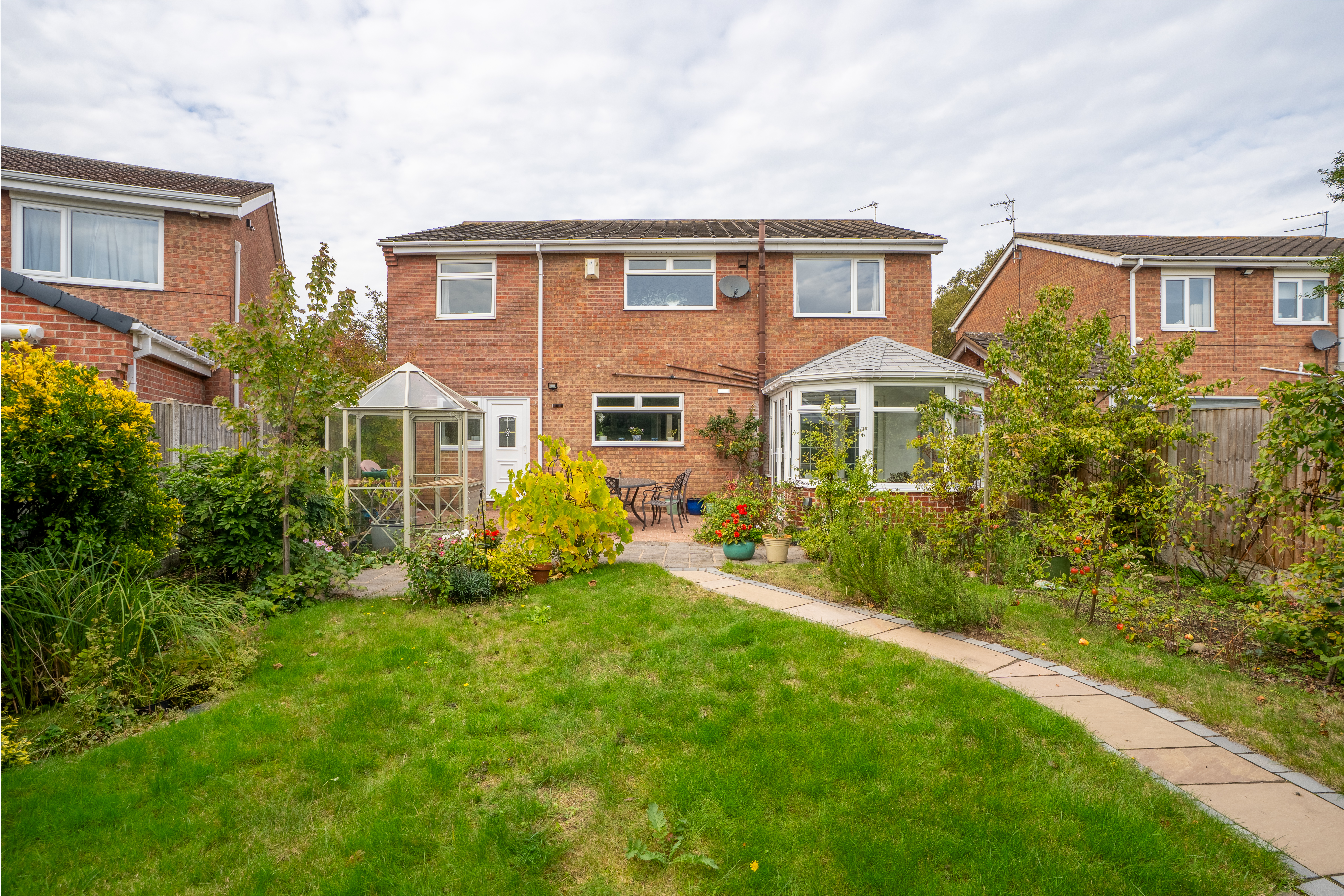 Hindburn Close, Doncaster, DN4 - Photo 36