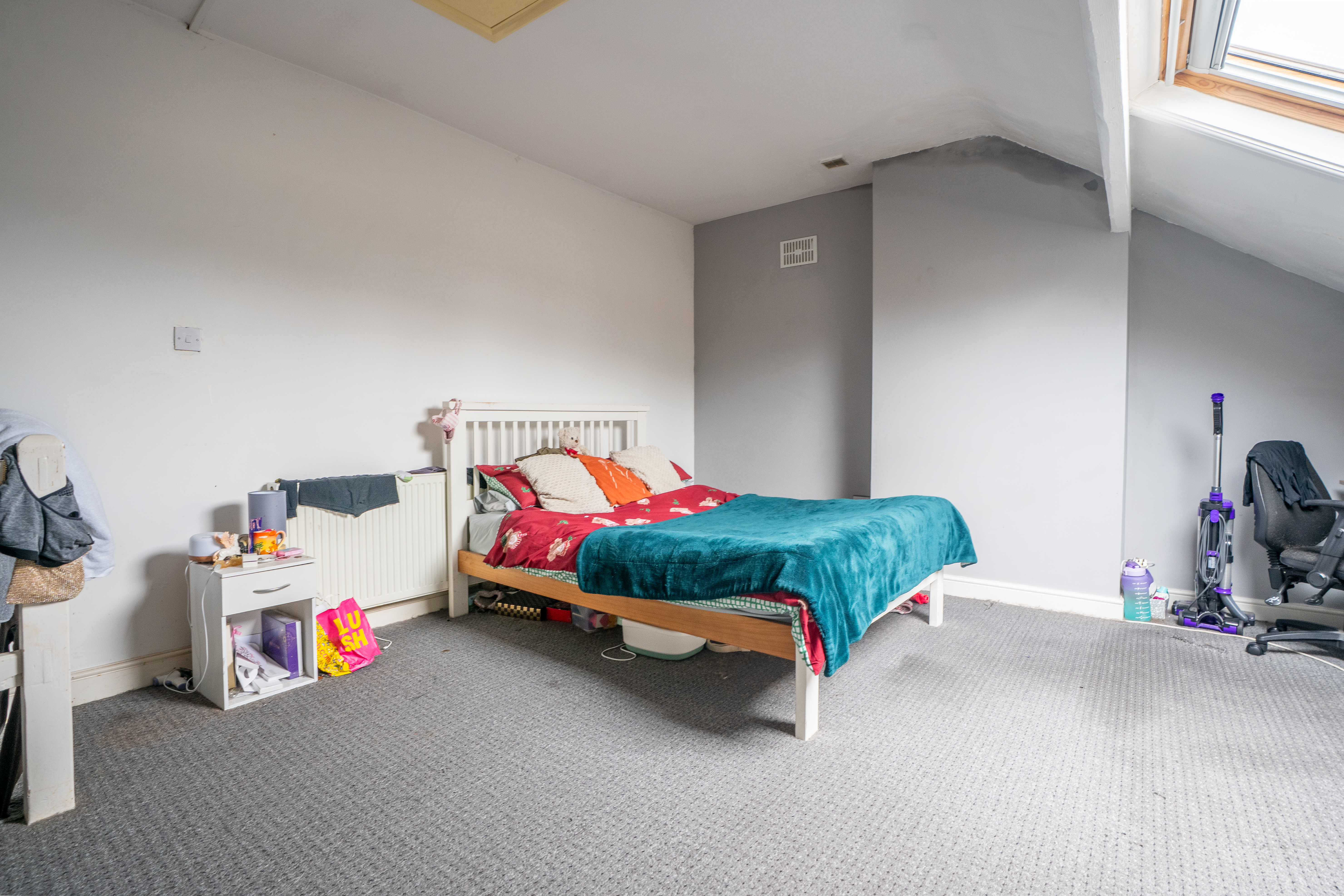 Barton View, Leeds, LS11 - Photo 6