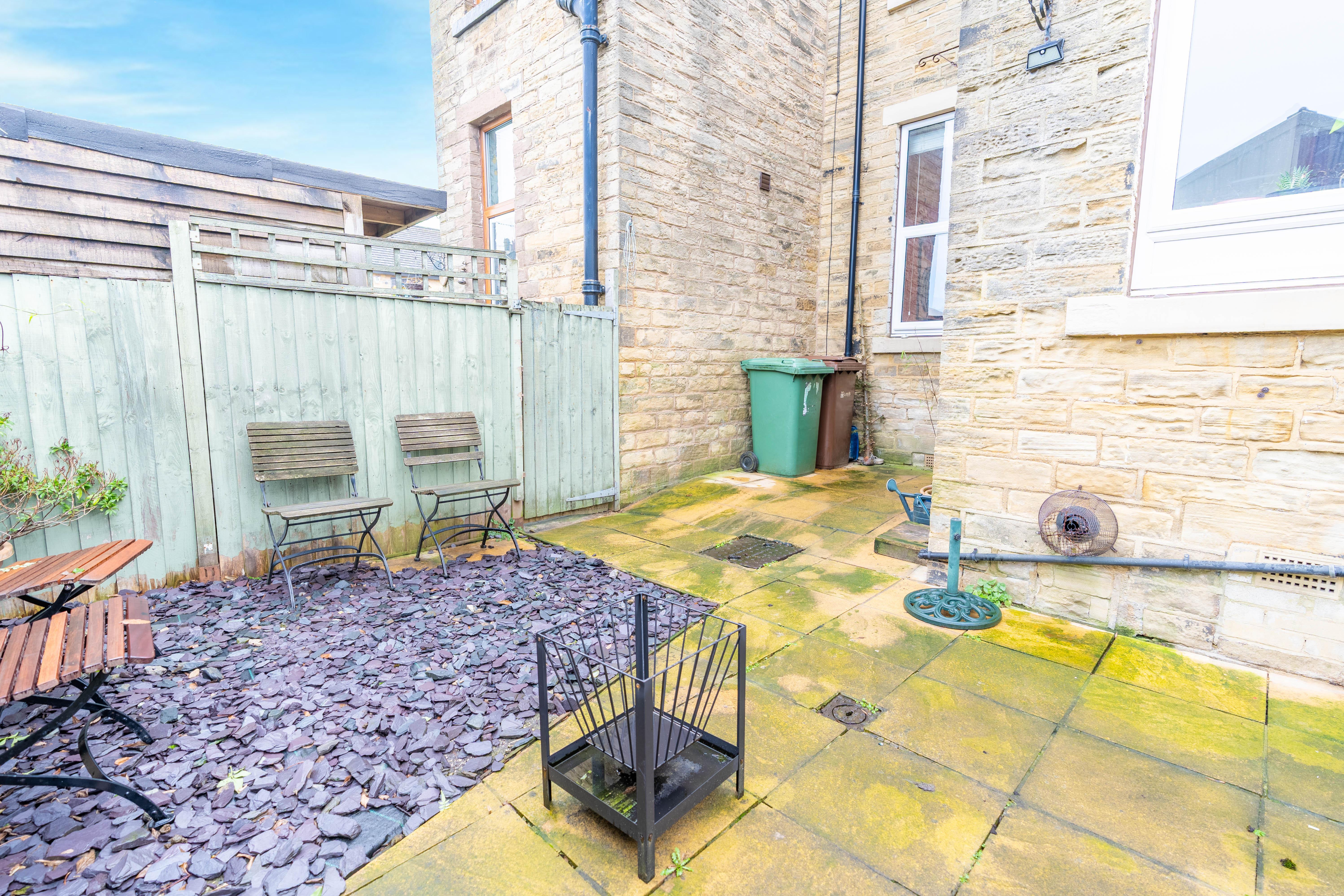 Fern Terrace, Pudsey, LS28 - Photo 19