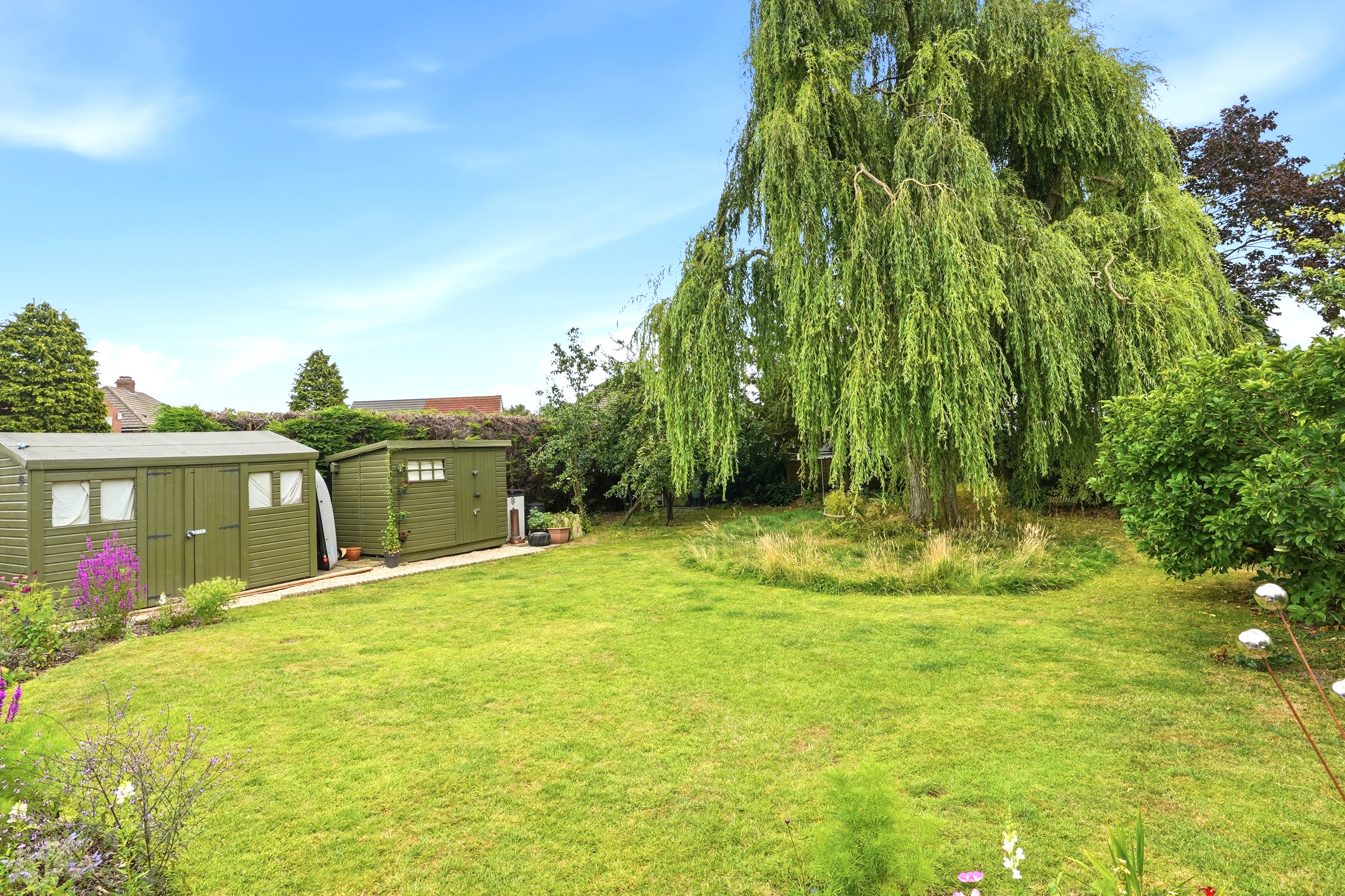 Leeds Road, Kippax, Leeds, LS25 - Photo 32