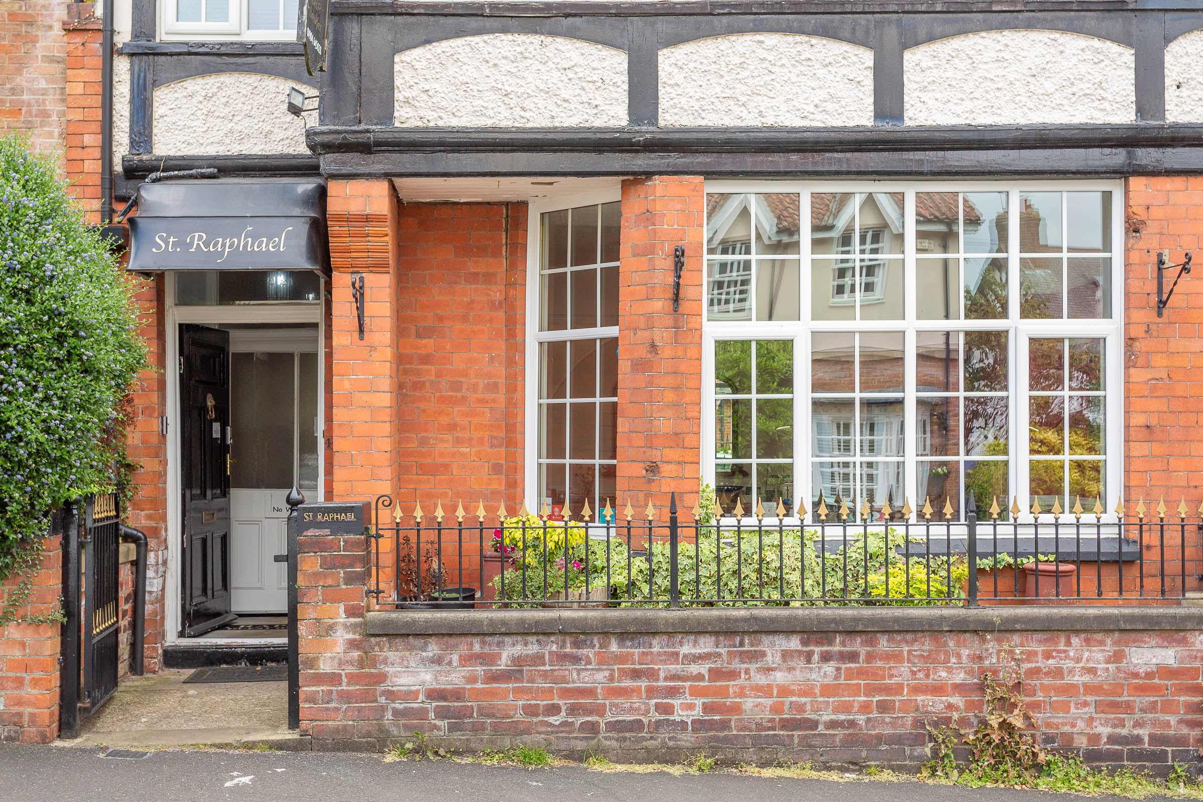 Queen Annes Road, York, YO30 - Photo 3