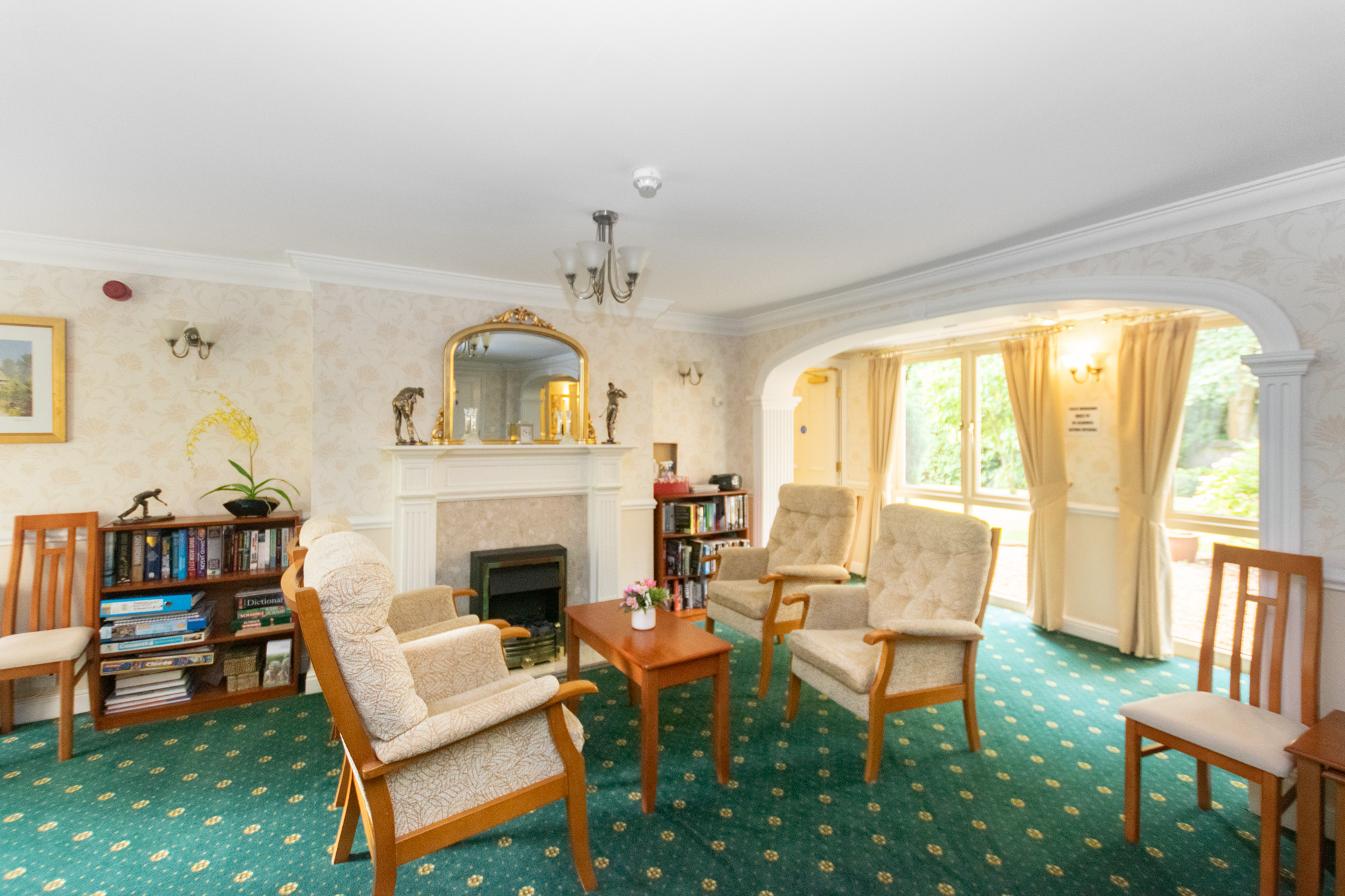 Rosewood Court, Park Avenue, Roundhay, Leeds, LS8 - Photo 14