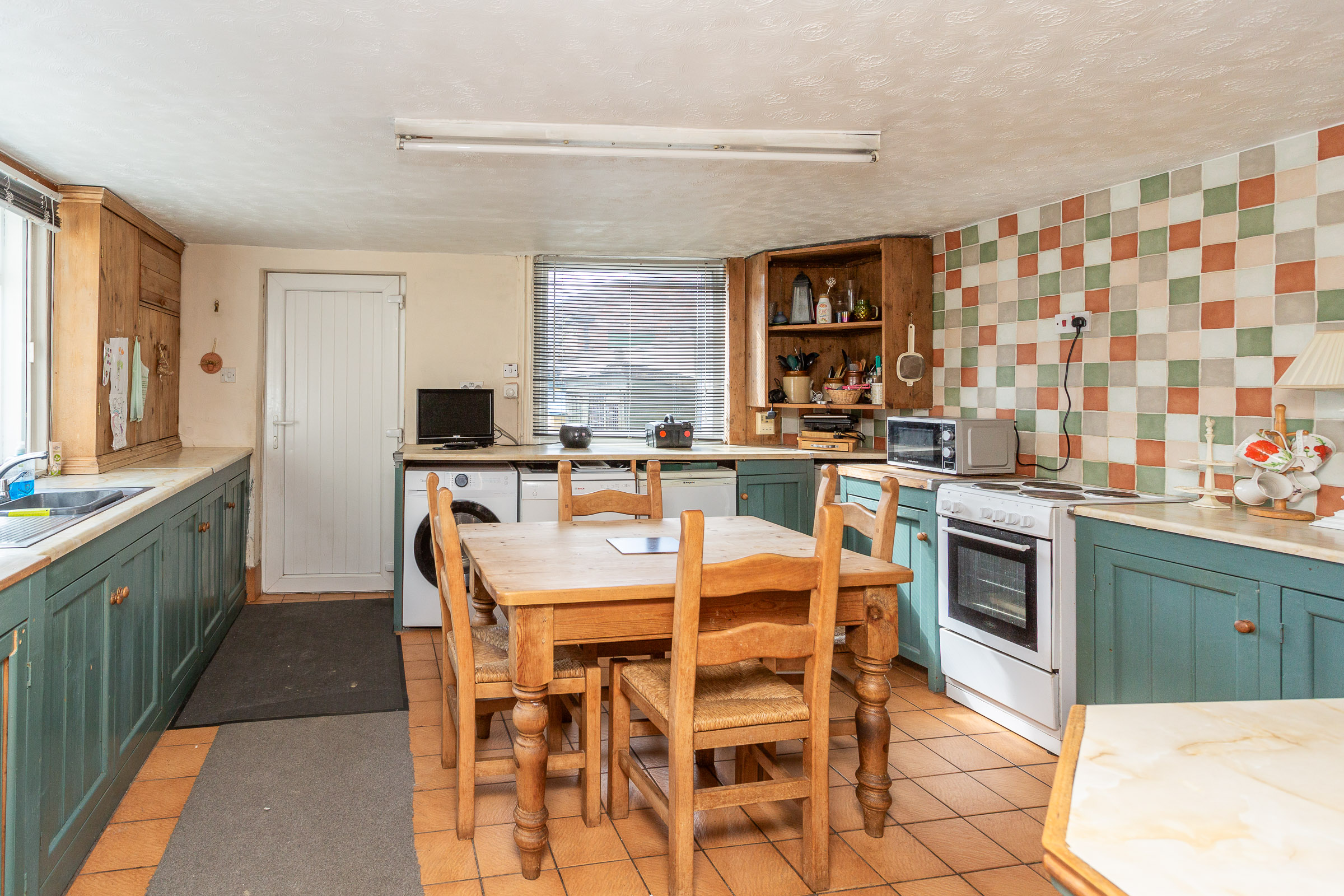 Main Street, Ulleskelf, Tadcaster, LS24 - Photo 2