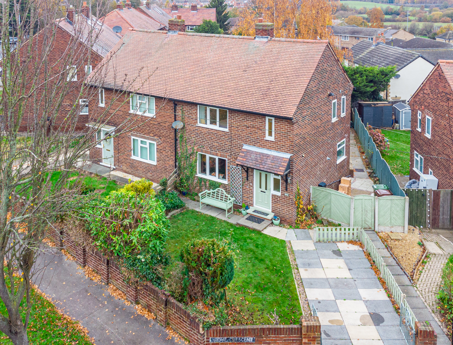 Grove Crescent, Wakefield, WF2 - Photo 1