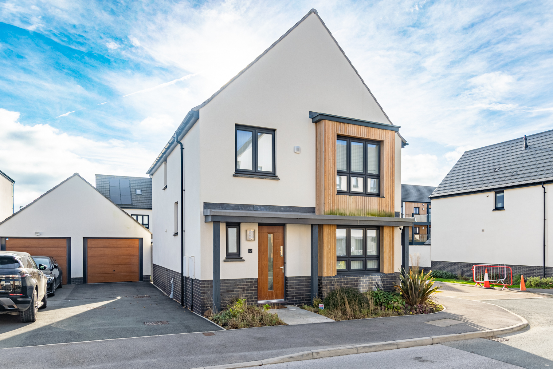 Barrington Way, Leeds, LS15 - Photo 1