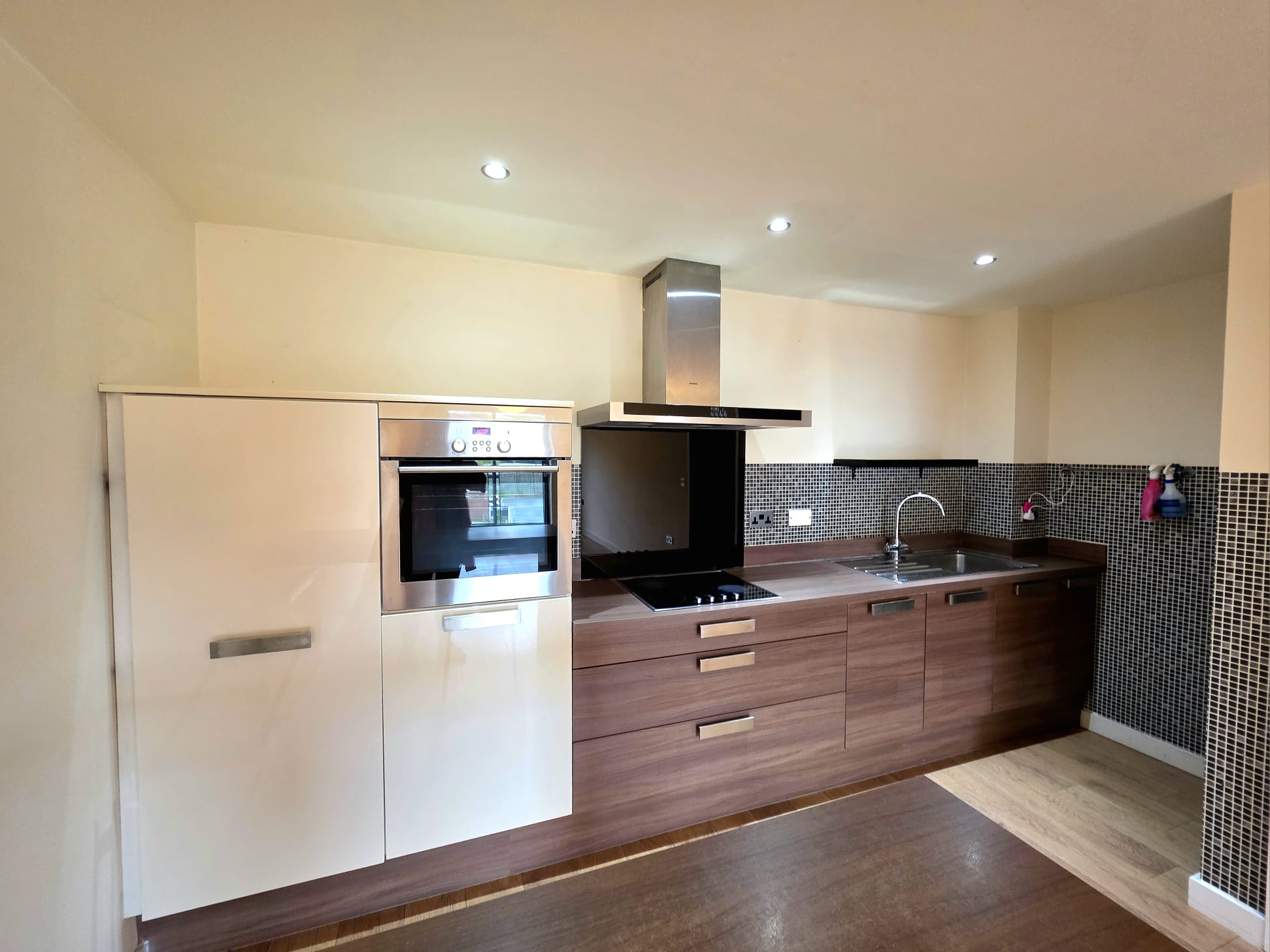 Mere Lane, Armthorpe, Doncaster, DN3 - Photo 2