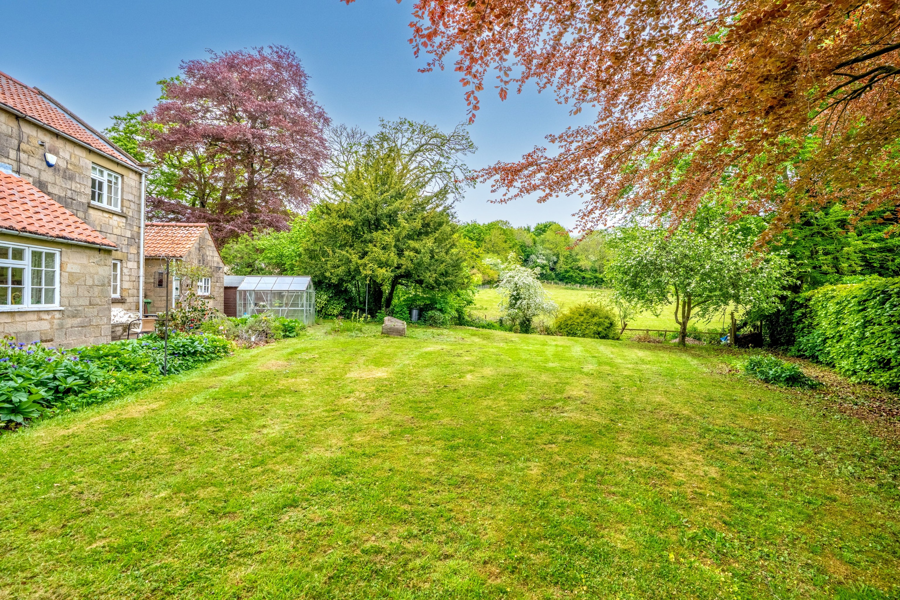 Kilburn, York, YO61 - Photo 2