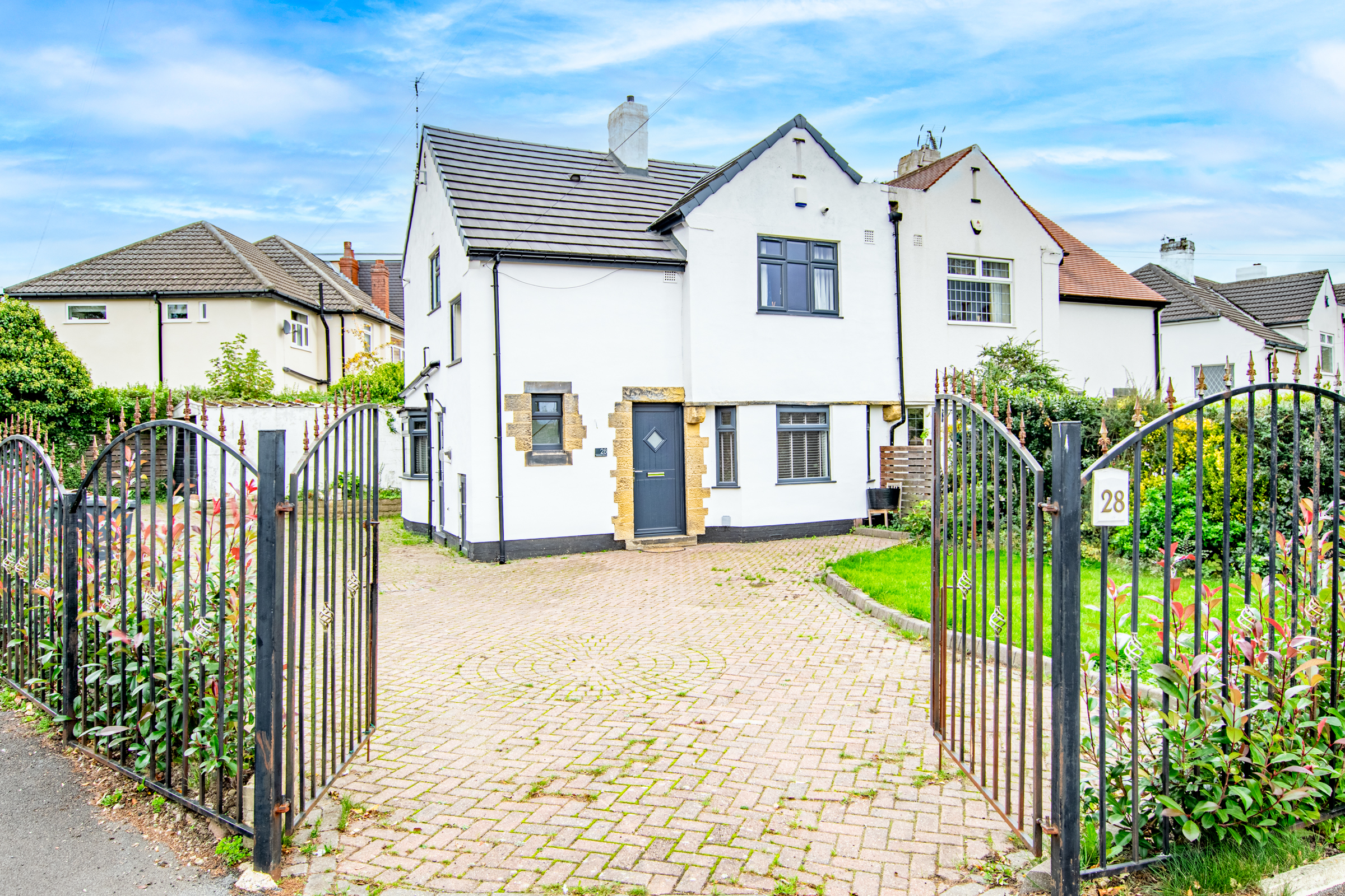 Moorland Grove, Moortown, Leeds, LS17 - Photo 1