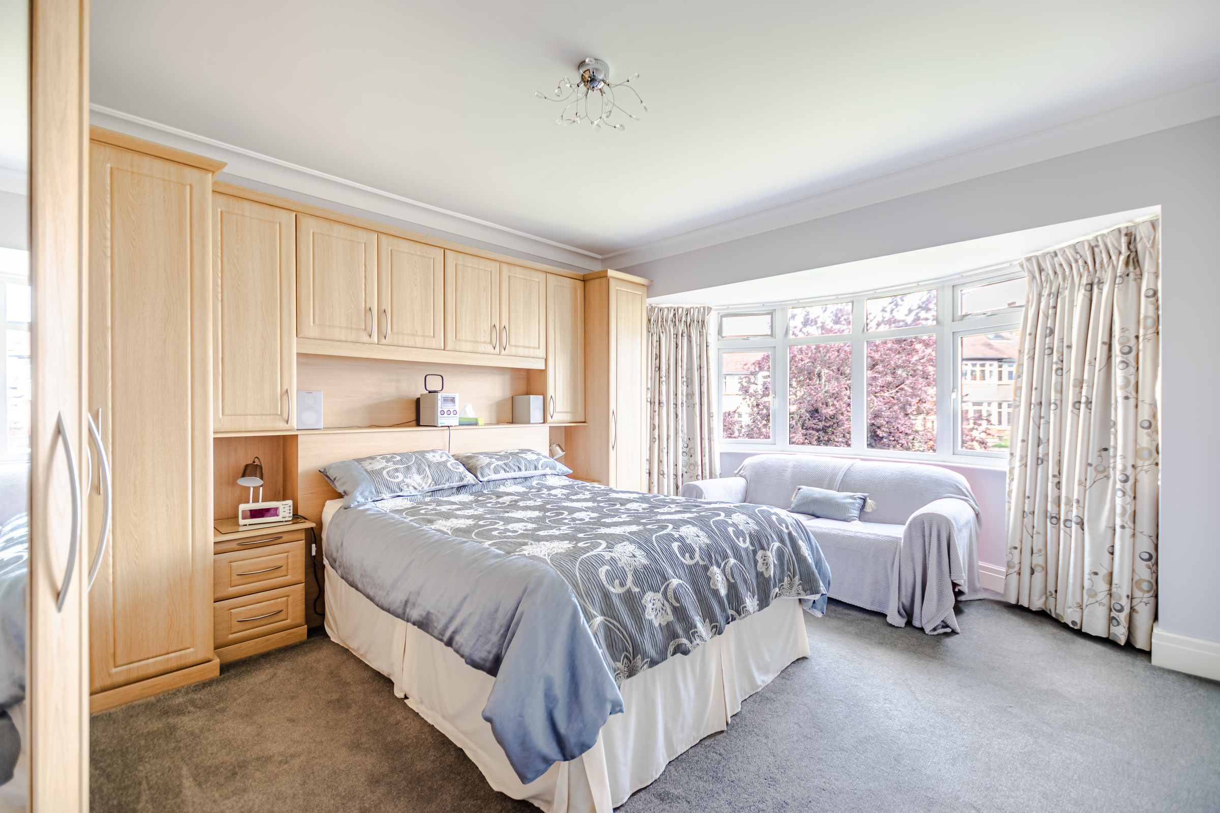 Falkland Gardens, Leeds, LS17 - Photo 21