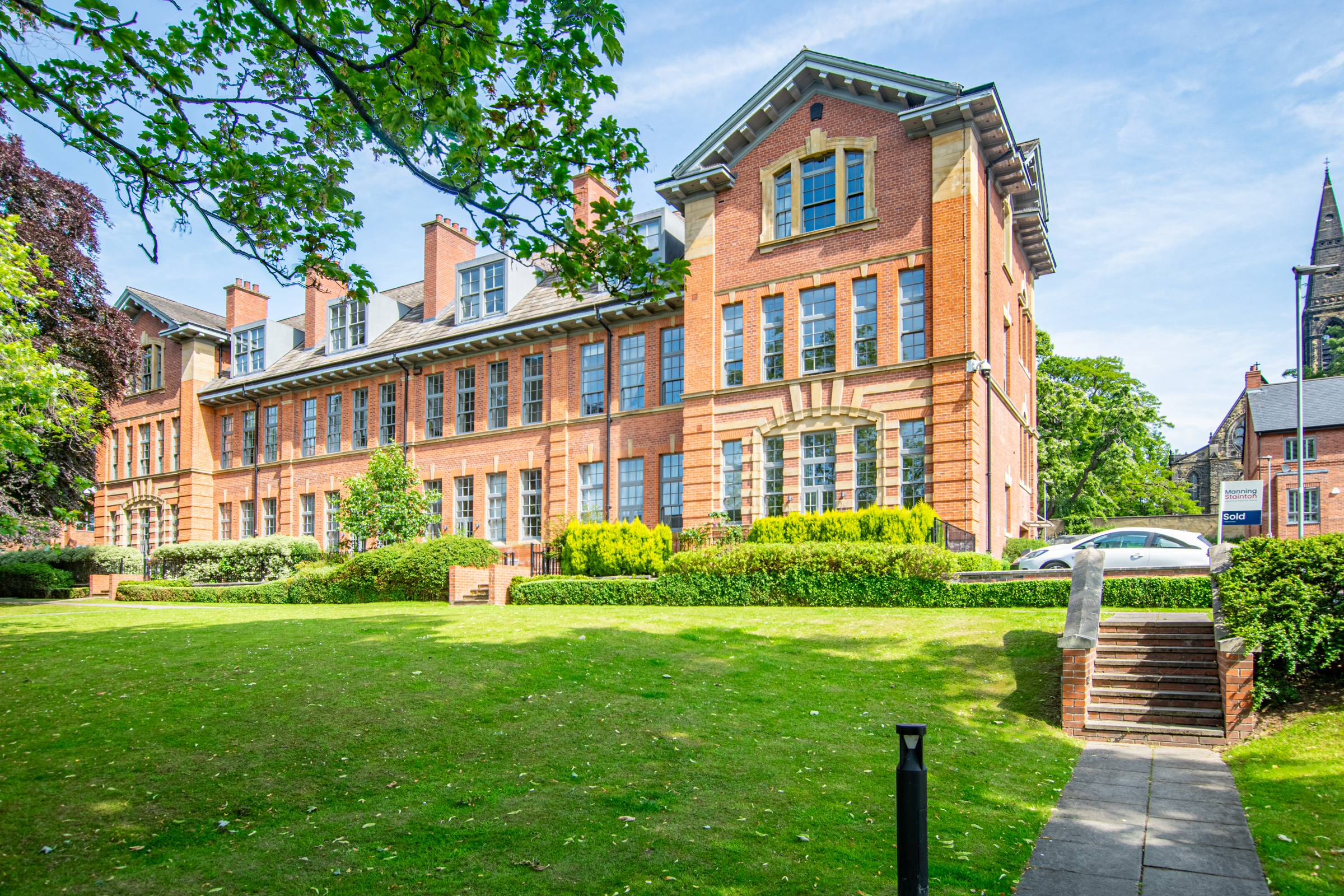 Flat 24, The Old School House, 5 Victoria Gardens, Leeds, LS6 - Photo 18