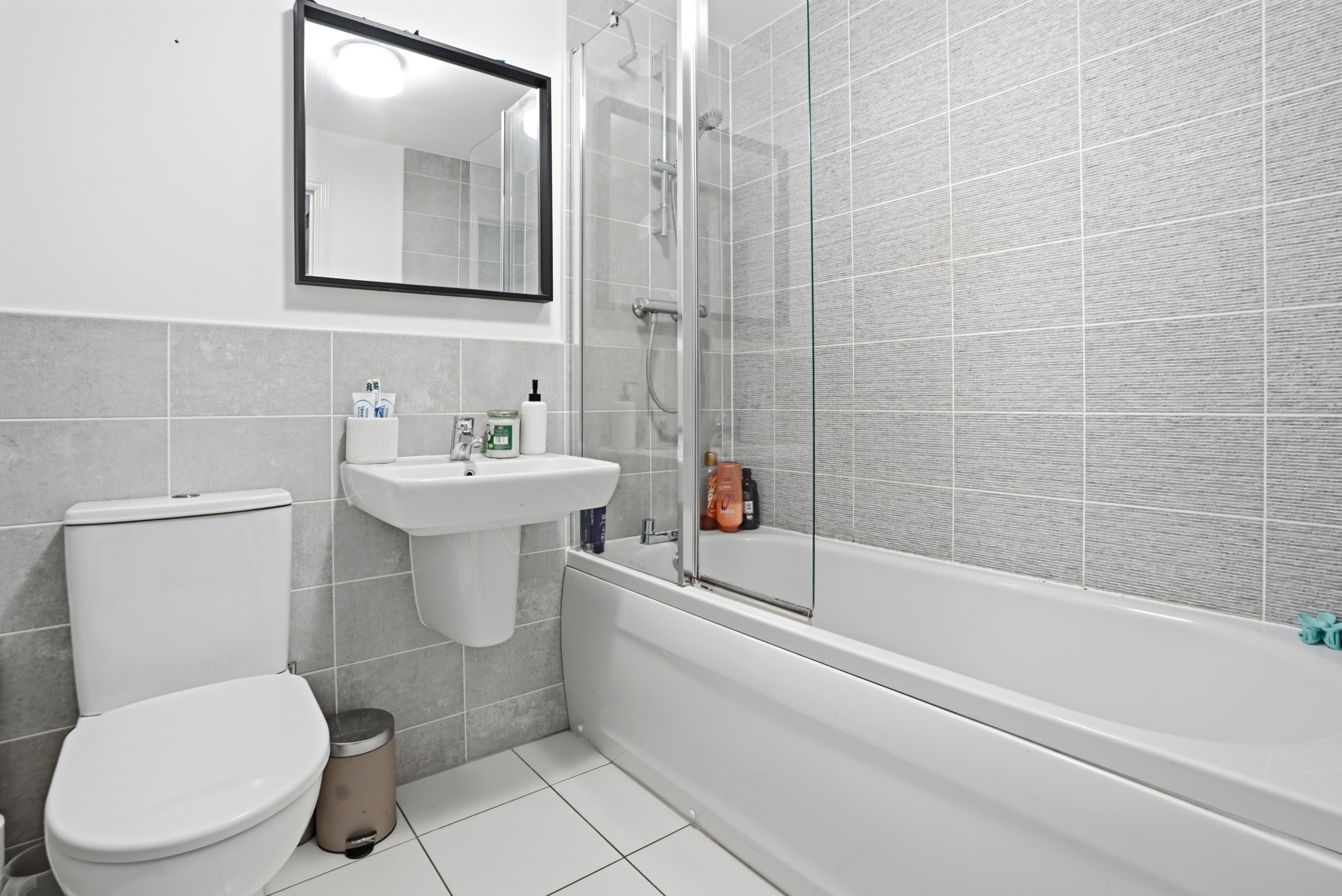 Yew Road, Whinmoor, Leeds, LS14 - Photo 17