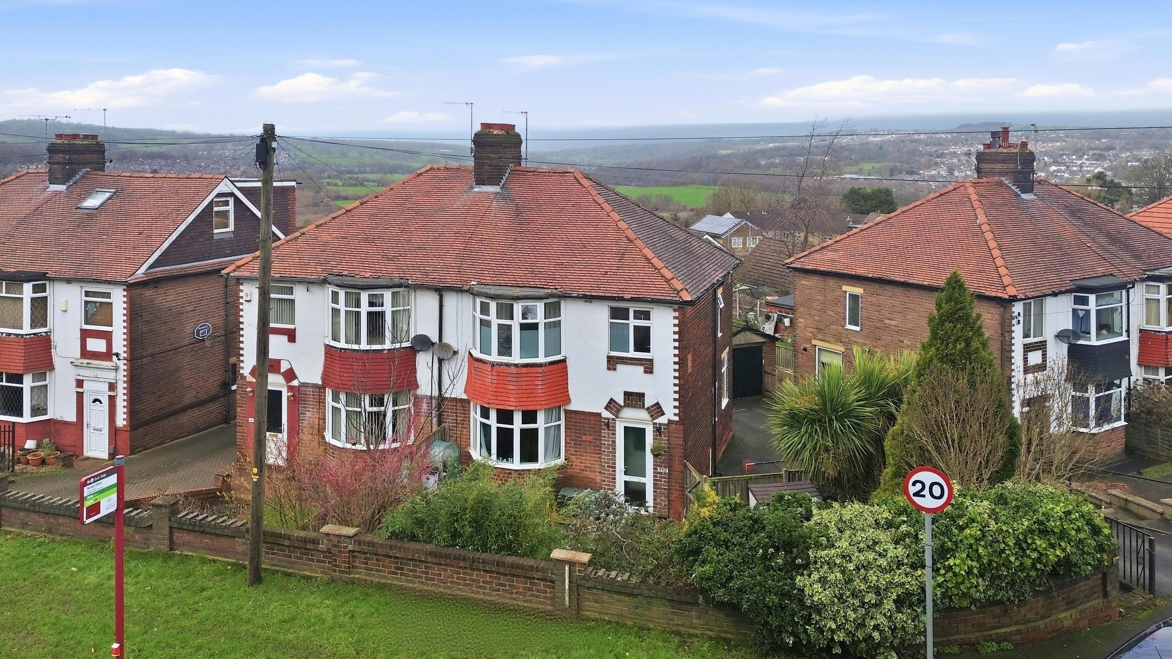 Leeds And Bradford Road, Leeds, LS13 - Photo 1