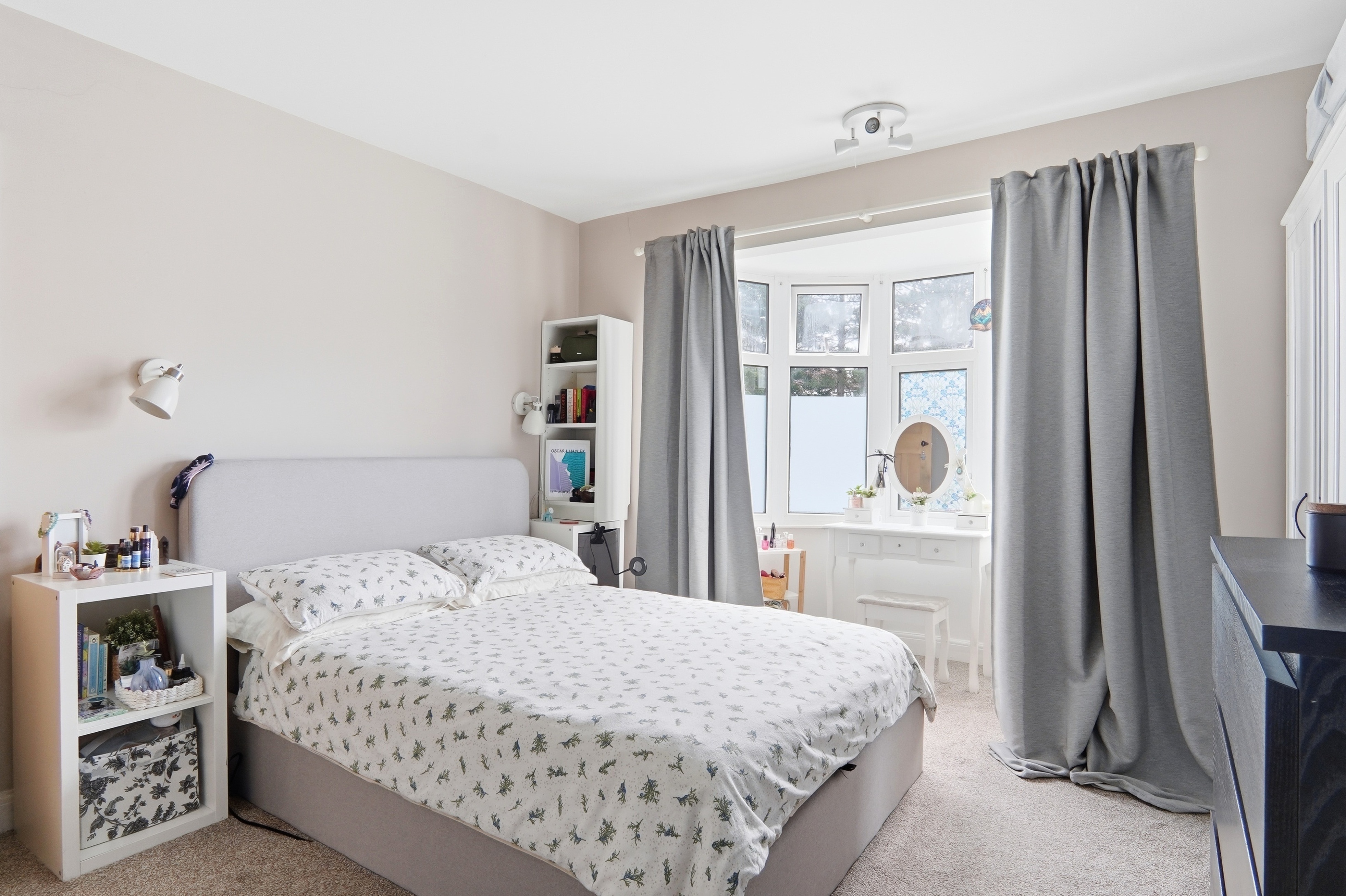 Leeds And Bradford Road, Leeds, LS13 - Photo 11