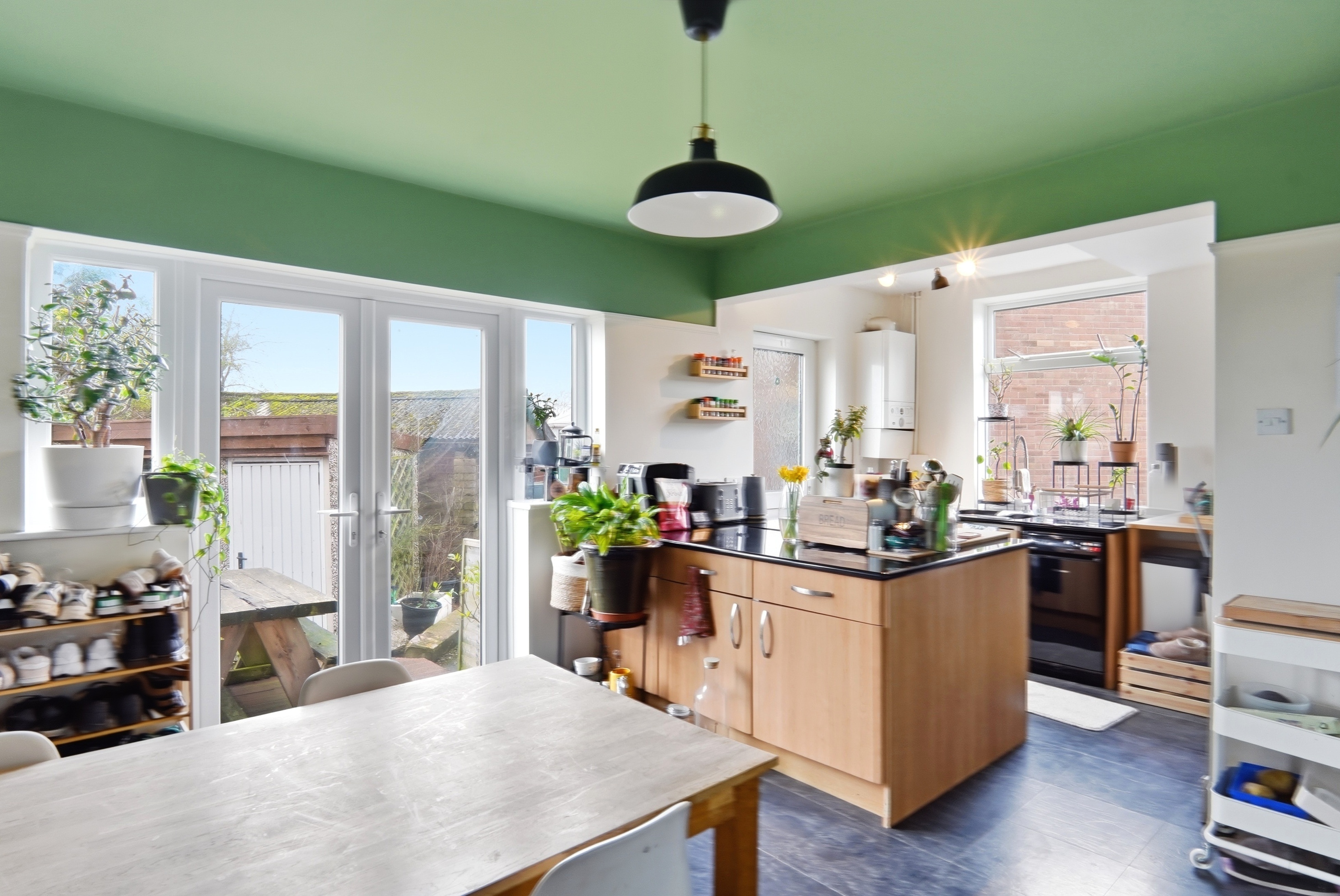 Leeds And Bradford Road, Leeds, LS13 - Photo 2