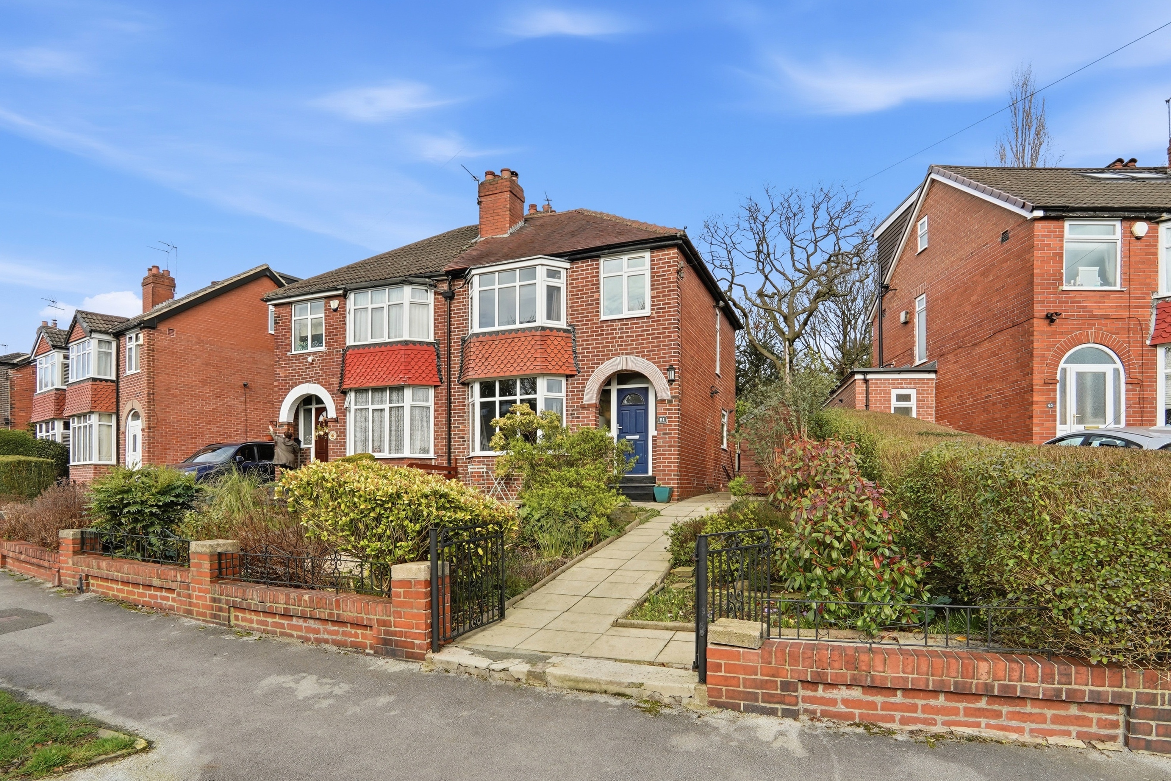 Ridgeway, Gledhow, Leeds, LS8 - Photo 2
