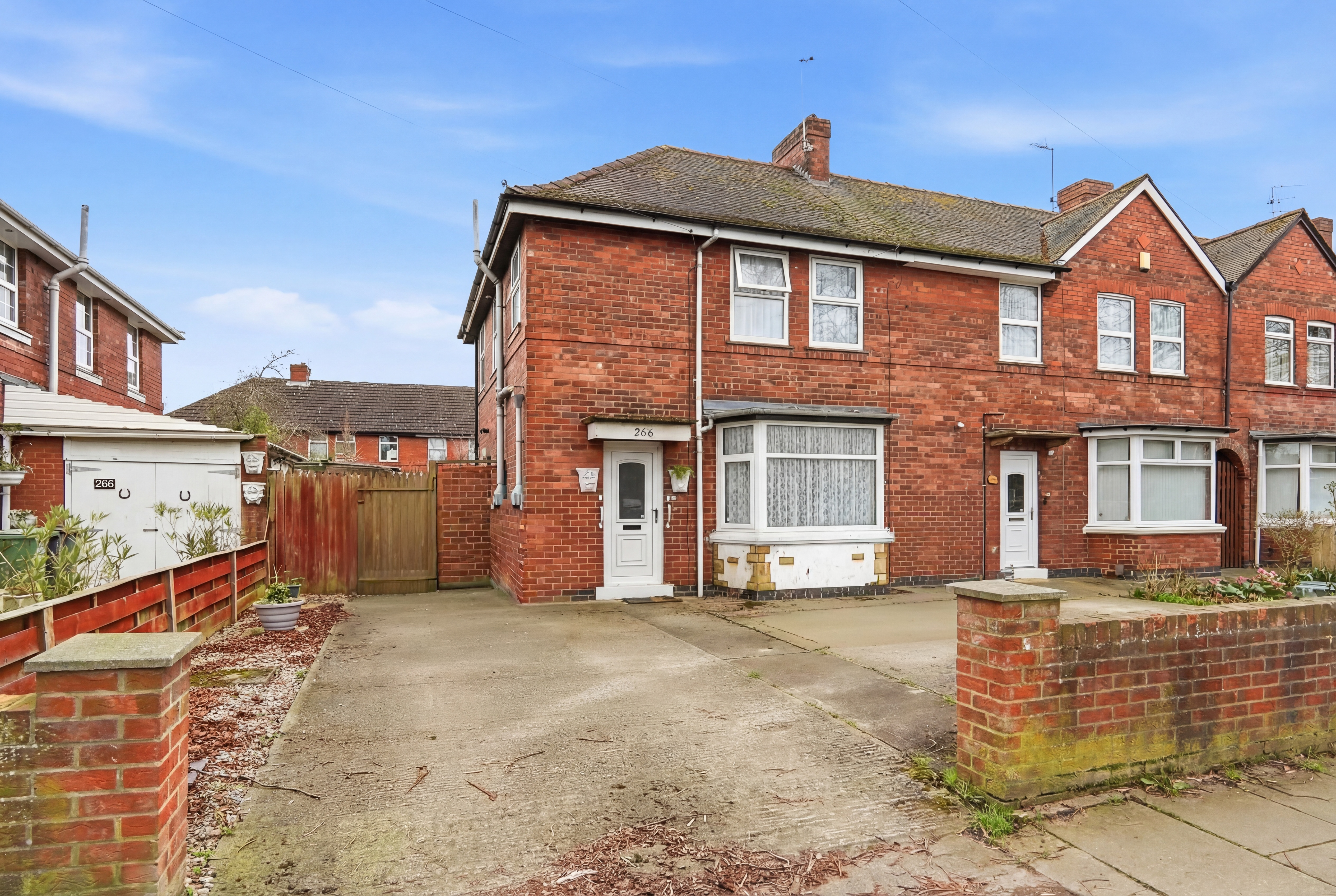 Burton Stone Lane, York, YO30 - Photo 1