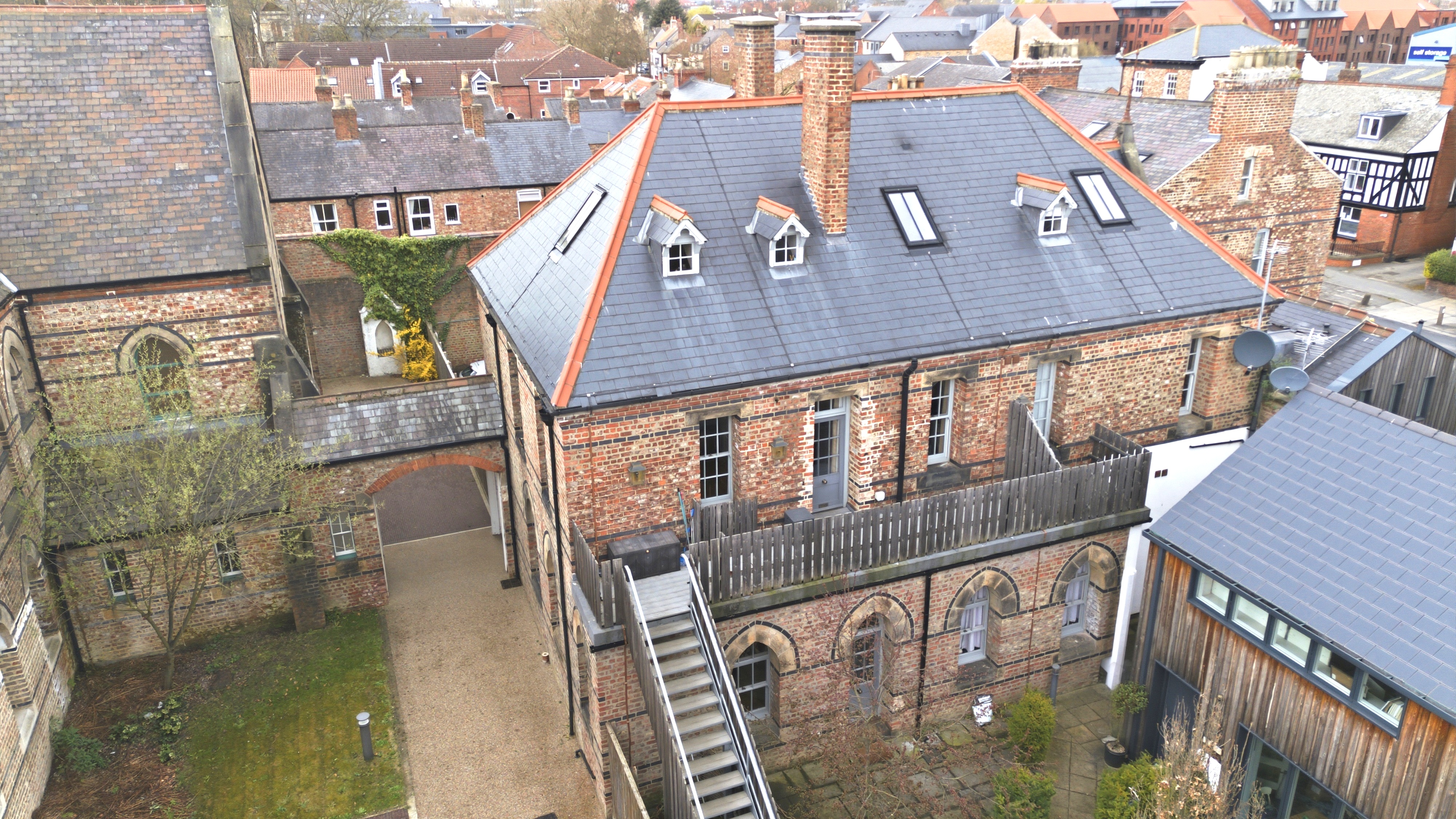 St Josephs Convent, Lawrence Street, York, YO10 - Photo 1