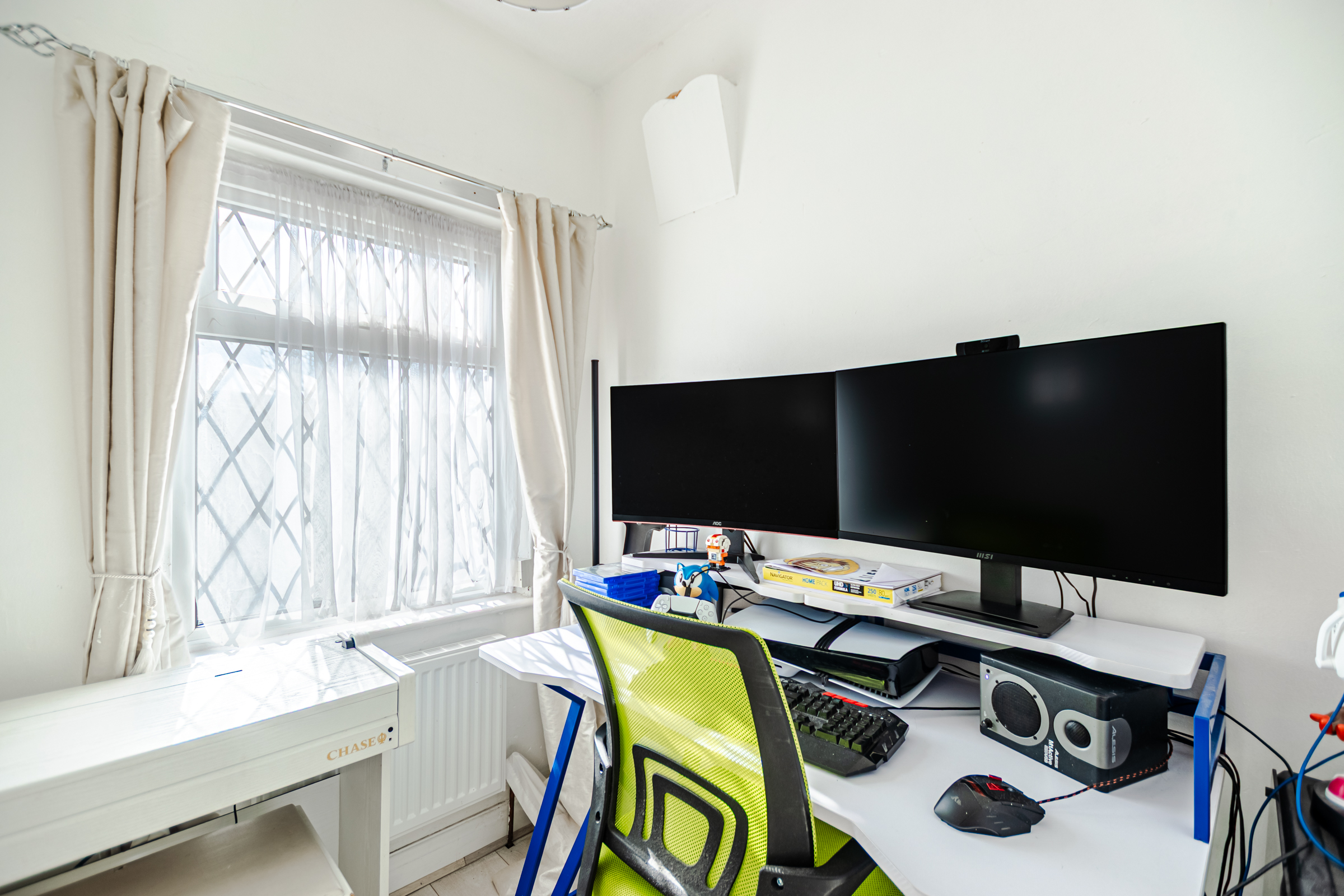 Woodhall Drive, Kirkstall, Leeds, LS5 - Photo 17
