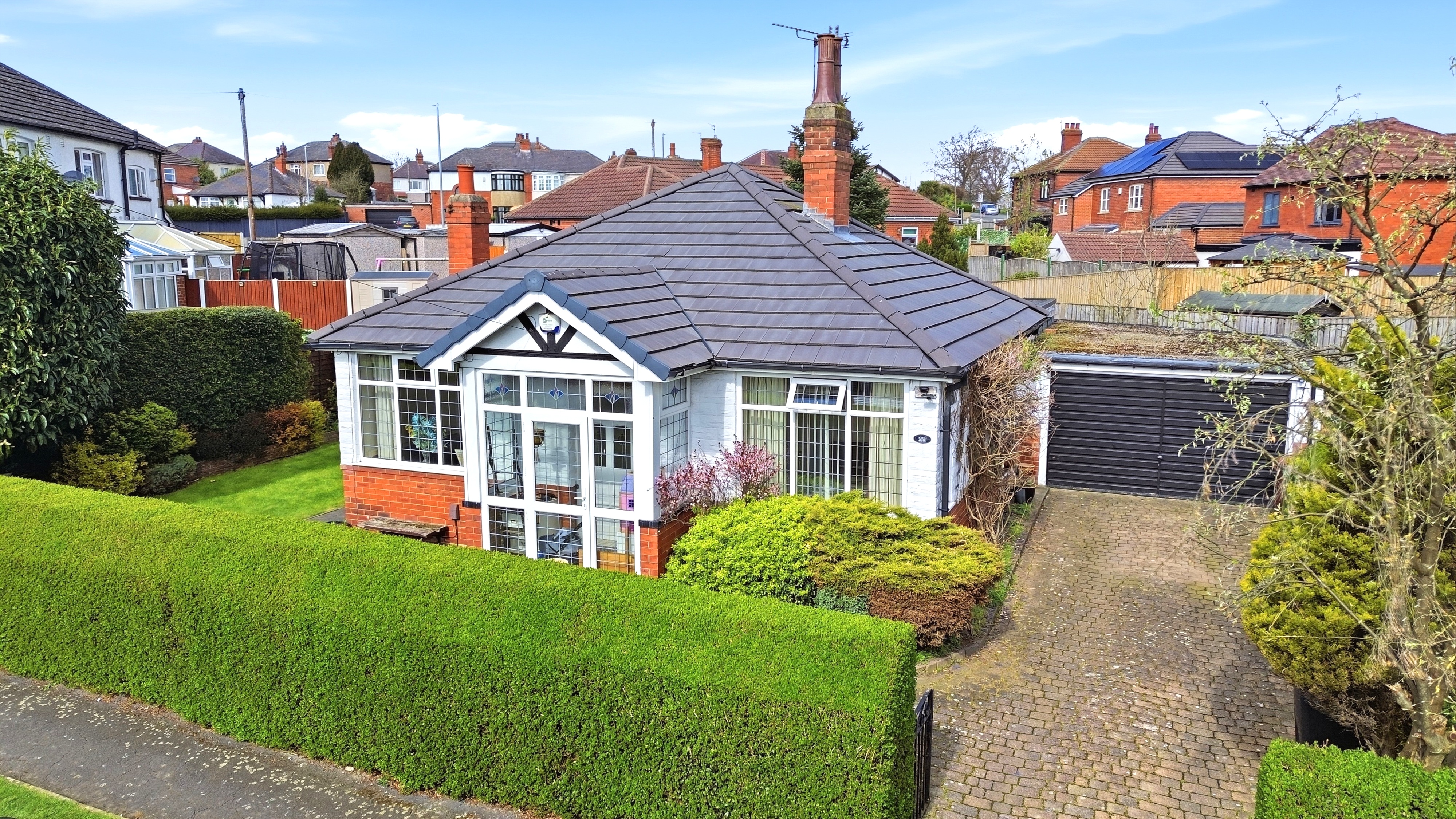 Halton, Leeds, LS15