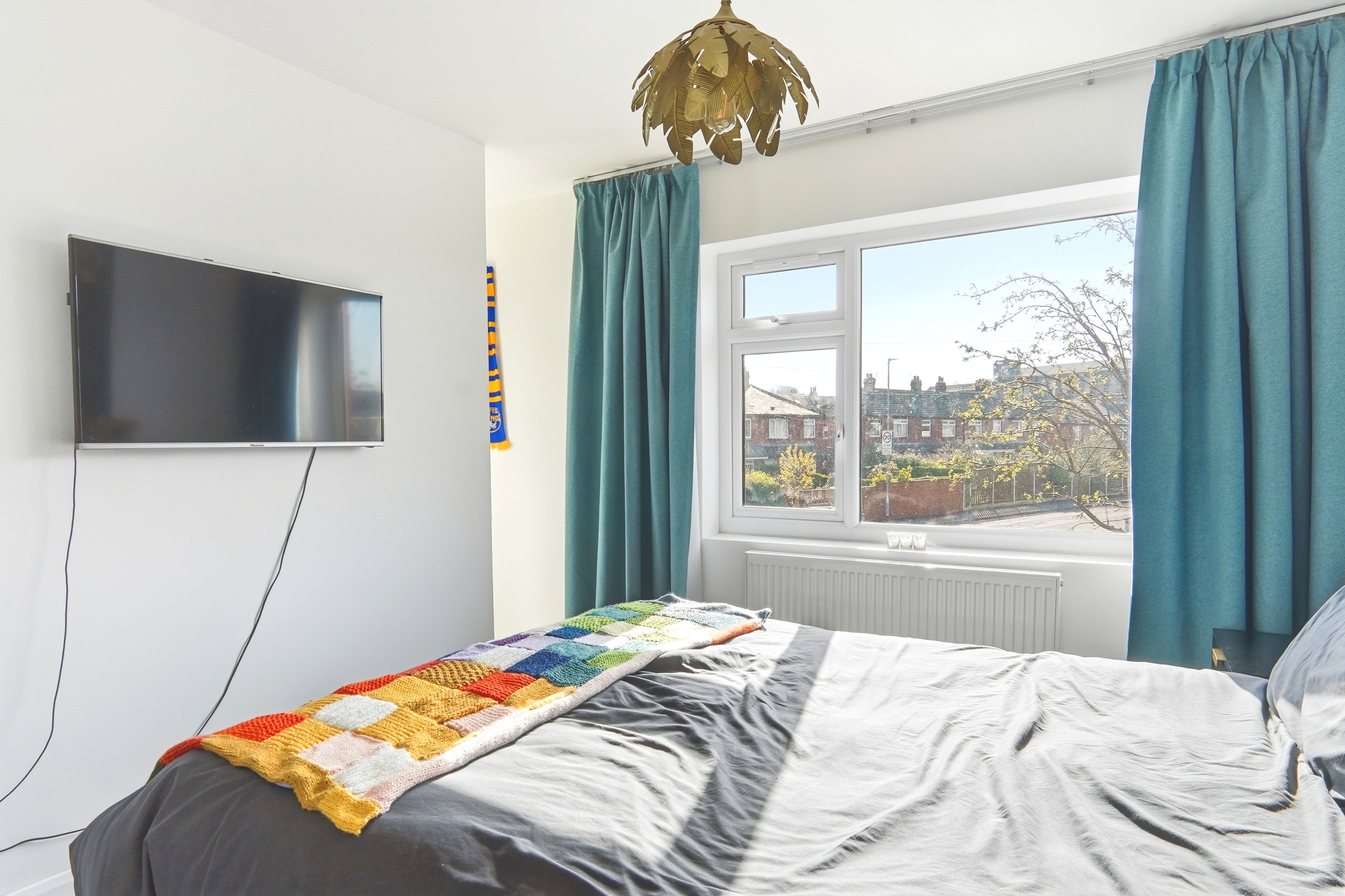 Leeds & Bradford Road, Leeds, LS13 - Photo 10