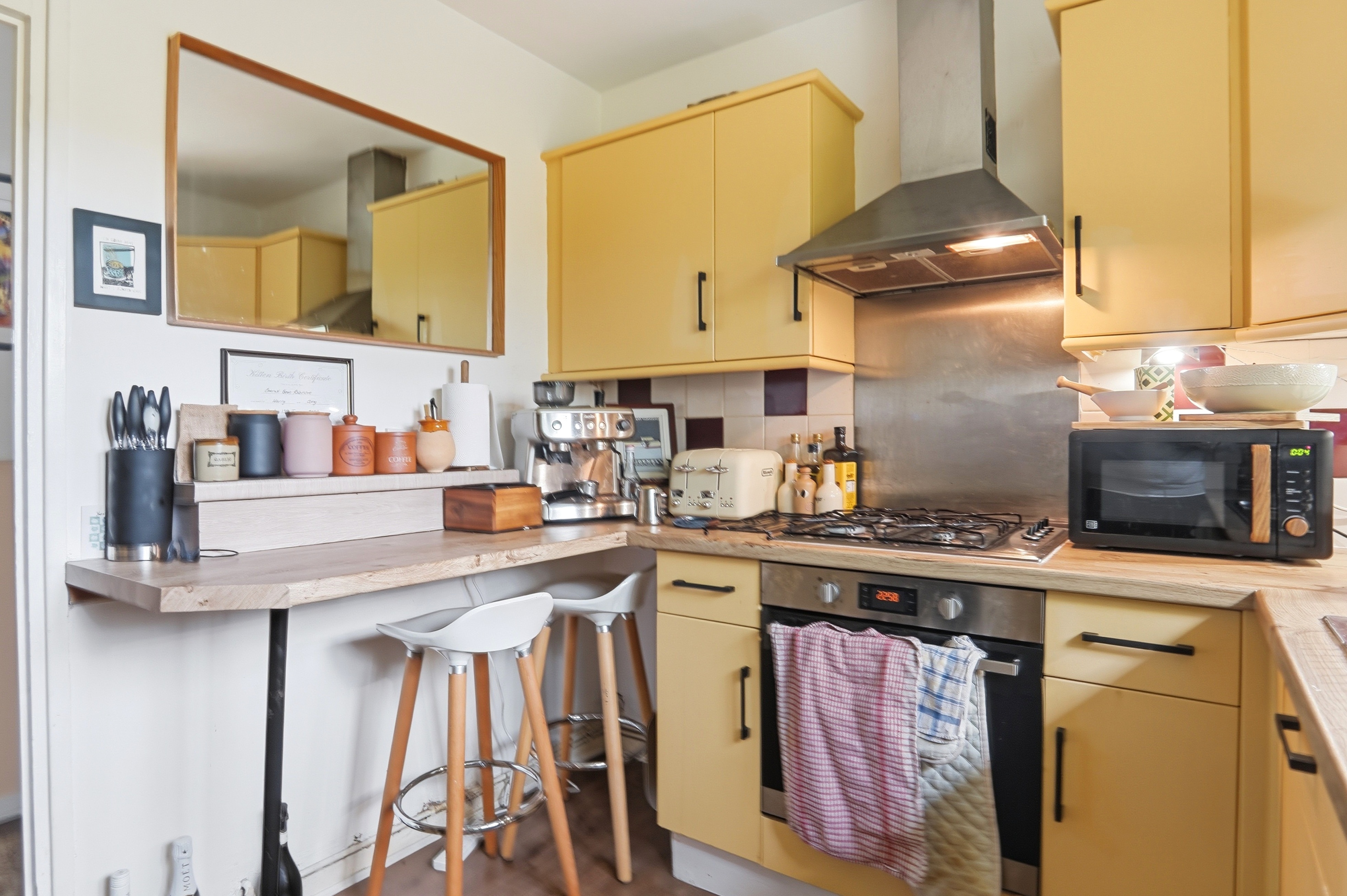 West Park Drive East, Roundhay, Leeds, LS8 - Photo 6