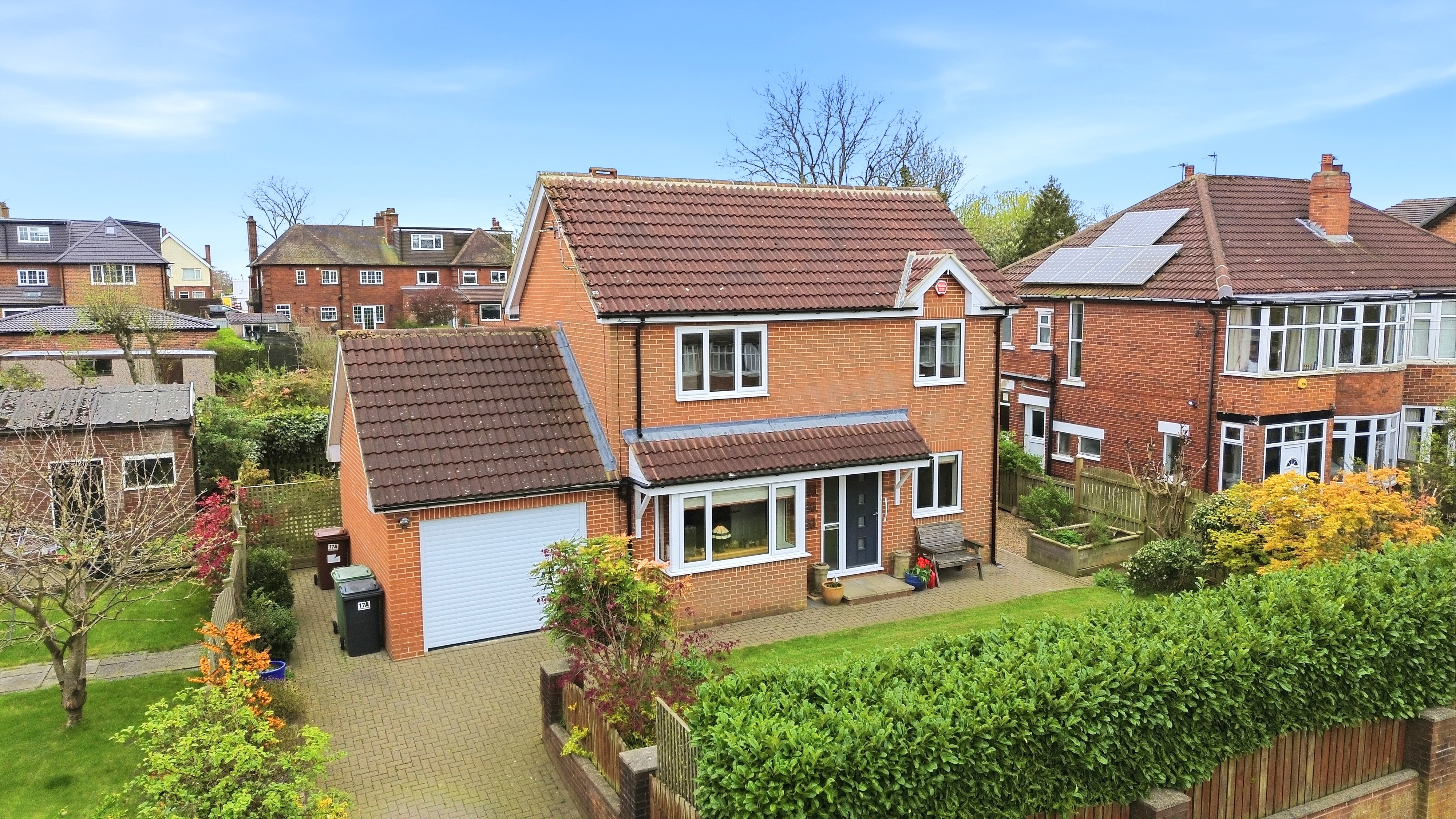 Earlswood Avenue, Leeds, LS8 - Photo 1