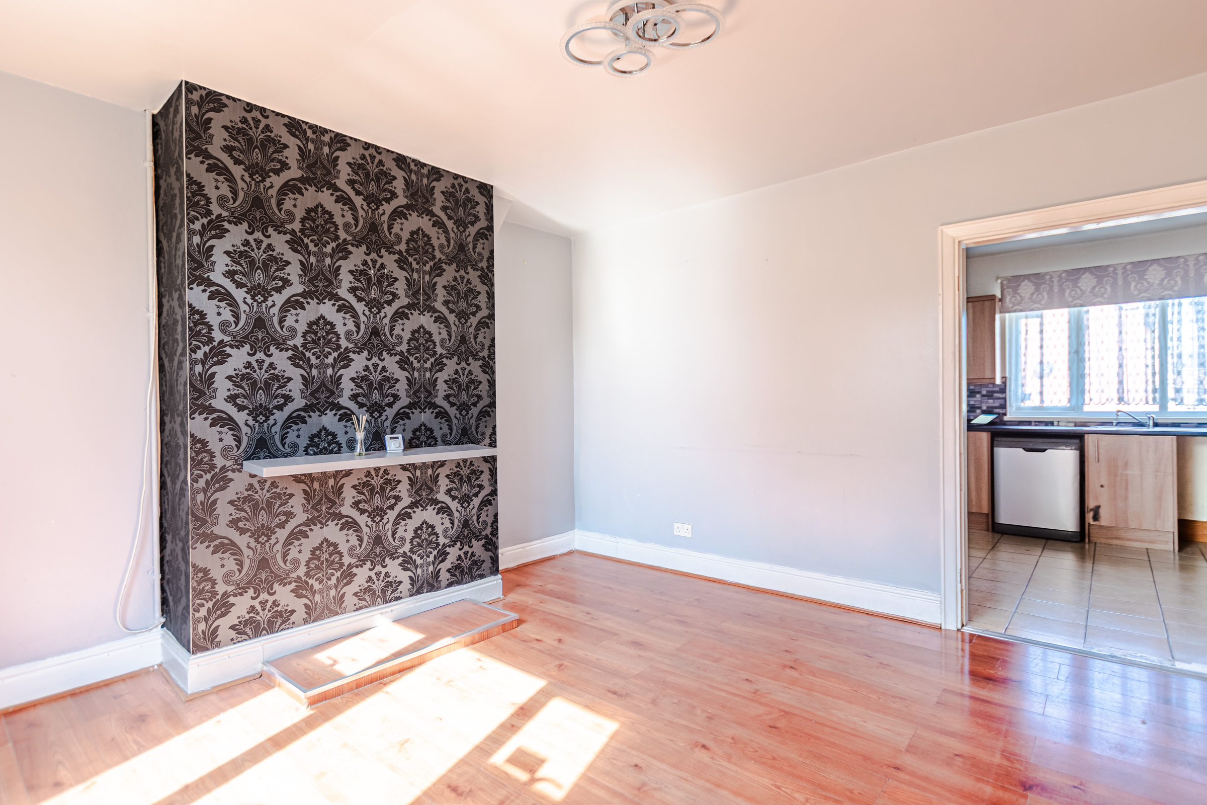 Shady Side, Hexthorpe, Doncaster, DN4 - Photo 3