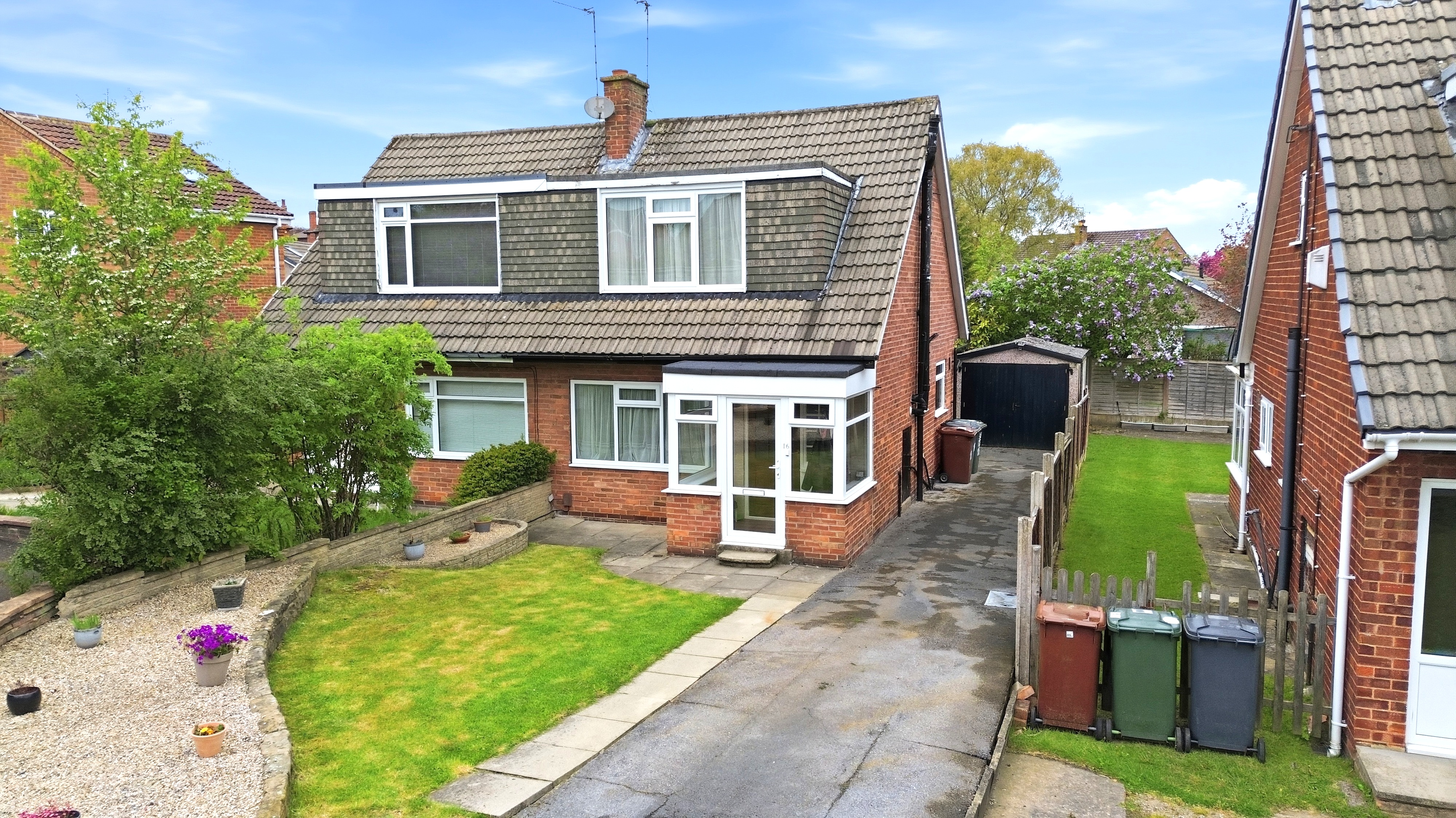 Brookhill Drive, Alwoodley, Leeds, LS17 - Photo 1