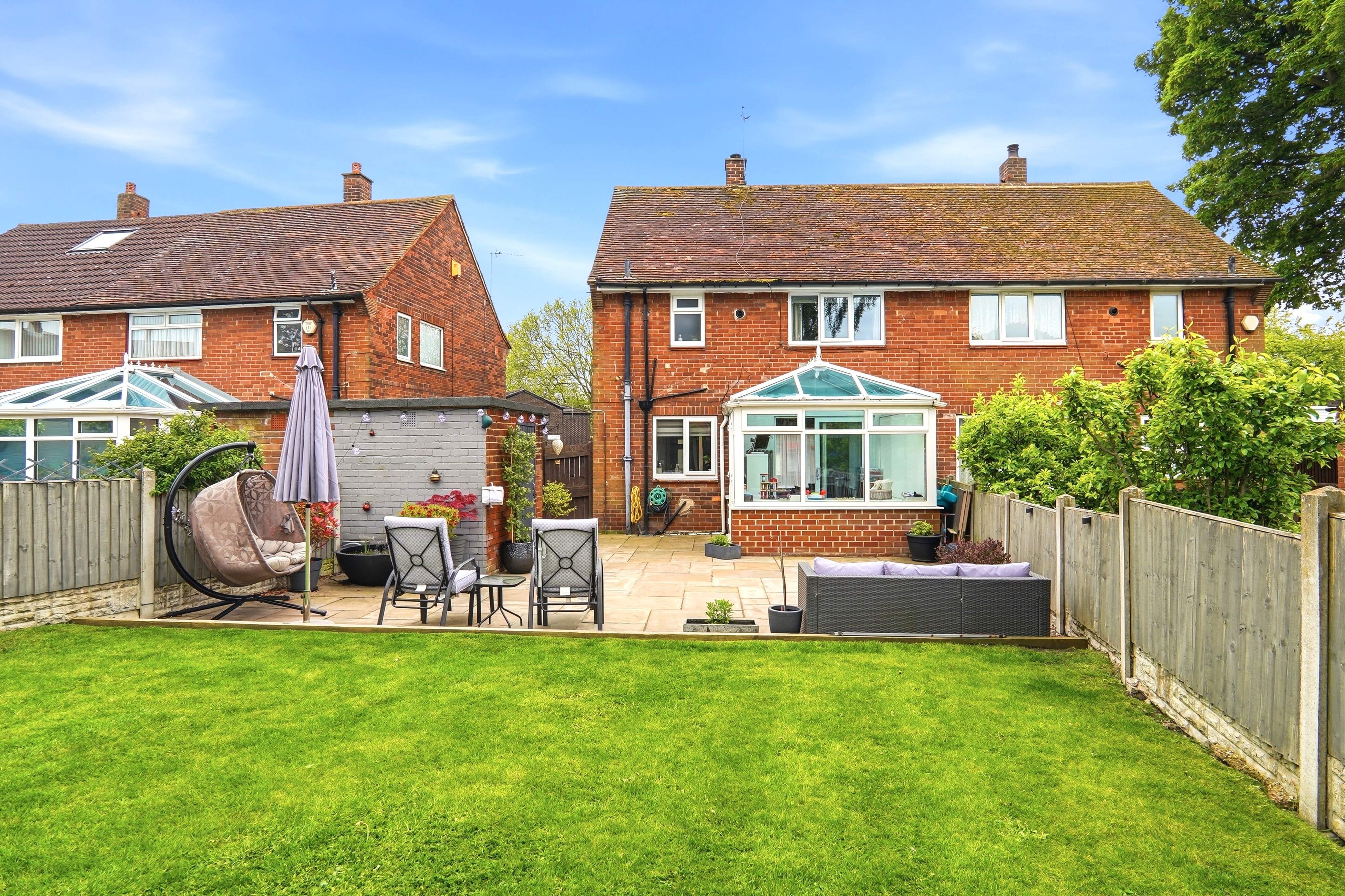 Stocks Approach, Seacroft, Leeds, LS14 - Photo 12