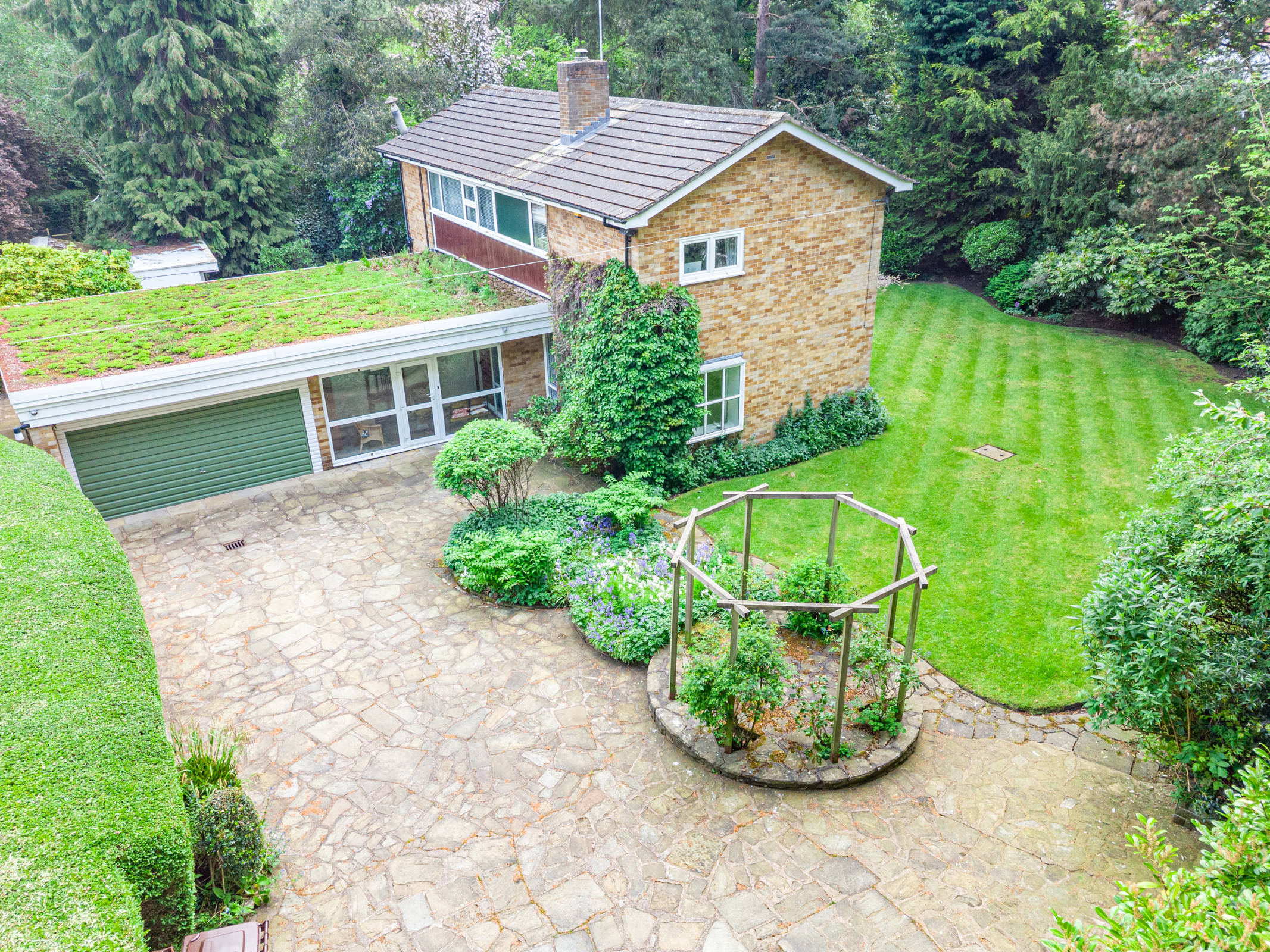 Roundhay, Leeds, LS8 - Photo 25