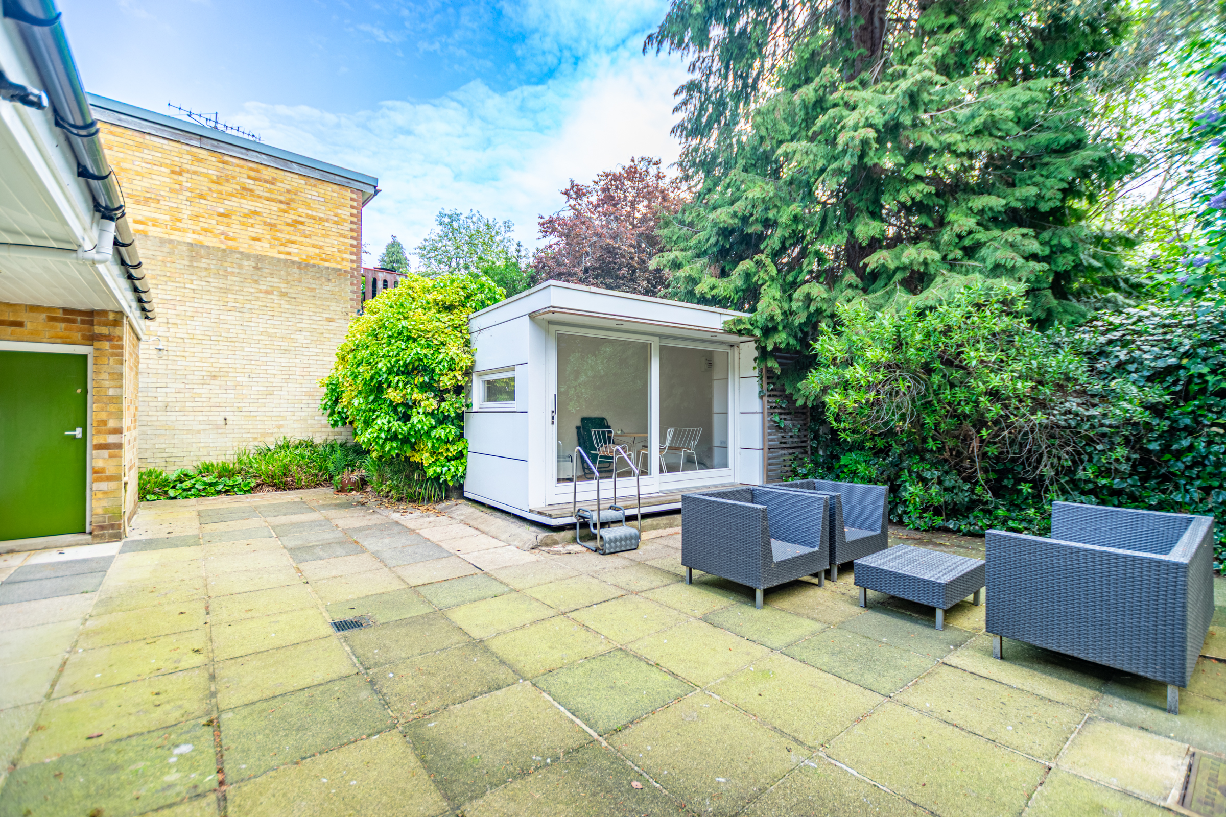 Roundhay, Leeds, LS8 - Photo 33