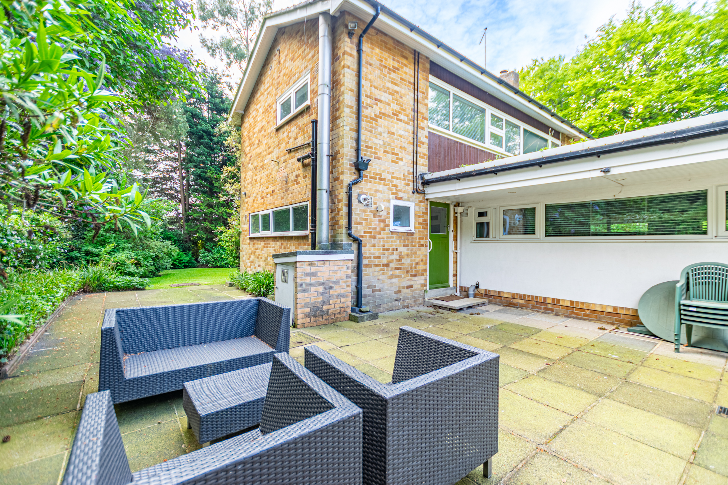 Roundhay, Leeds, LS8 - Photo 36